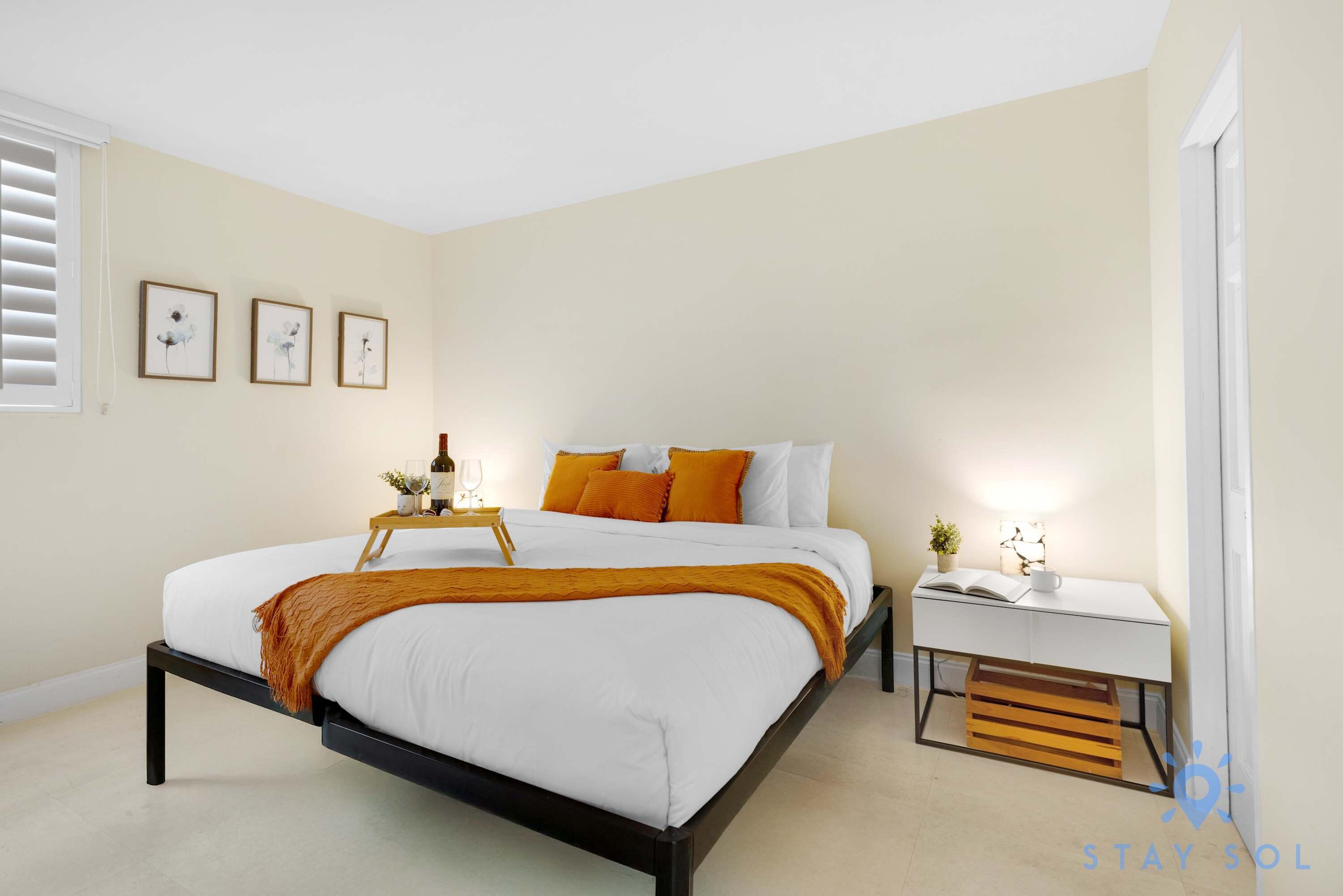 TIDES ON HOLLYWOOD BEACH CONDO - Residential