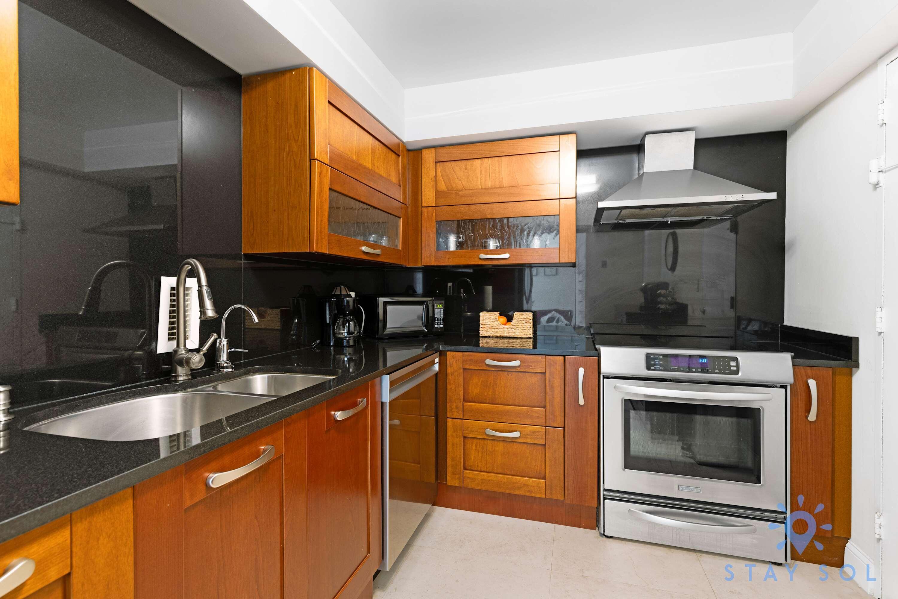 TIDES ON HOLLYWOOD BEACH CONDO - Residential
