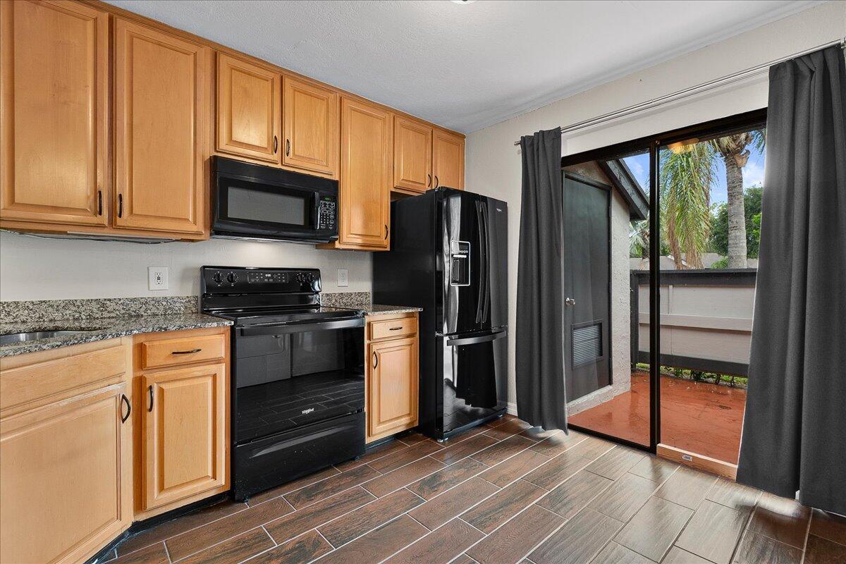 STRATHMORE GATE WEST UNIT 2 - Residential