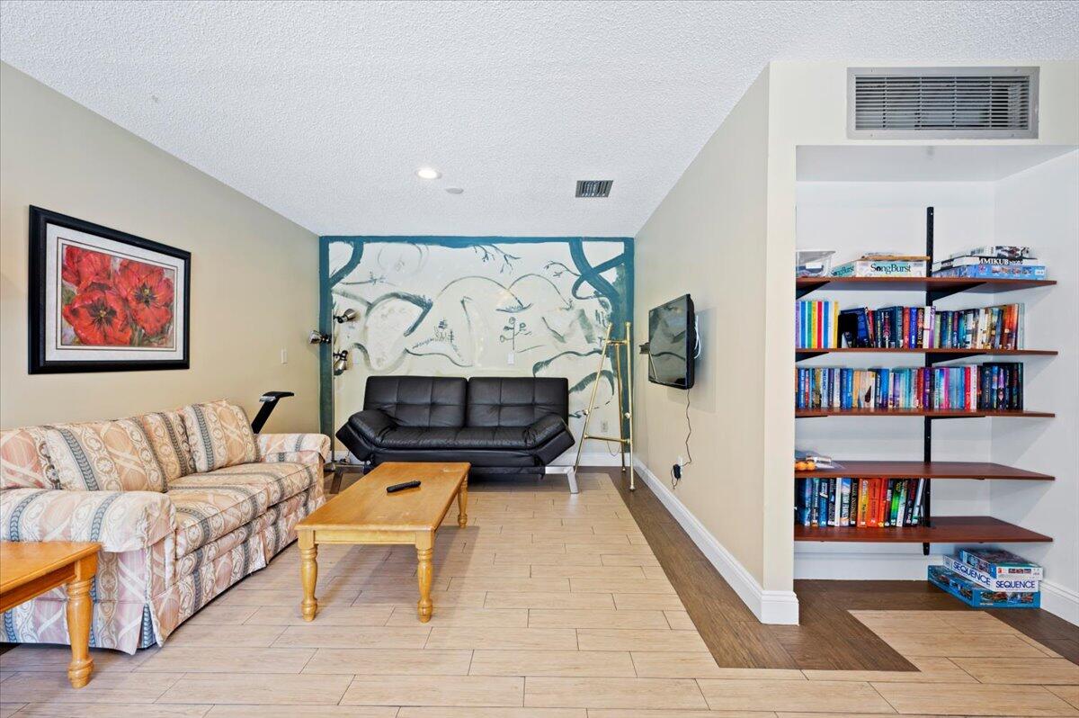 STRATHMORE GATE WEST UNIT 2 - Residential
