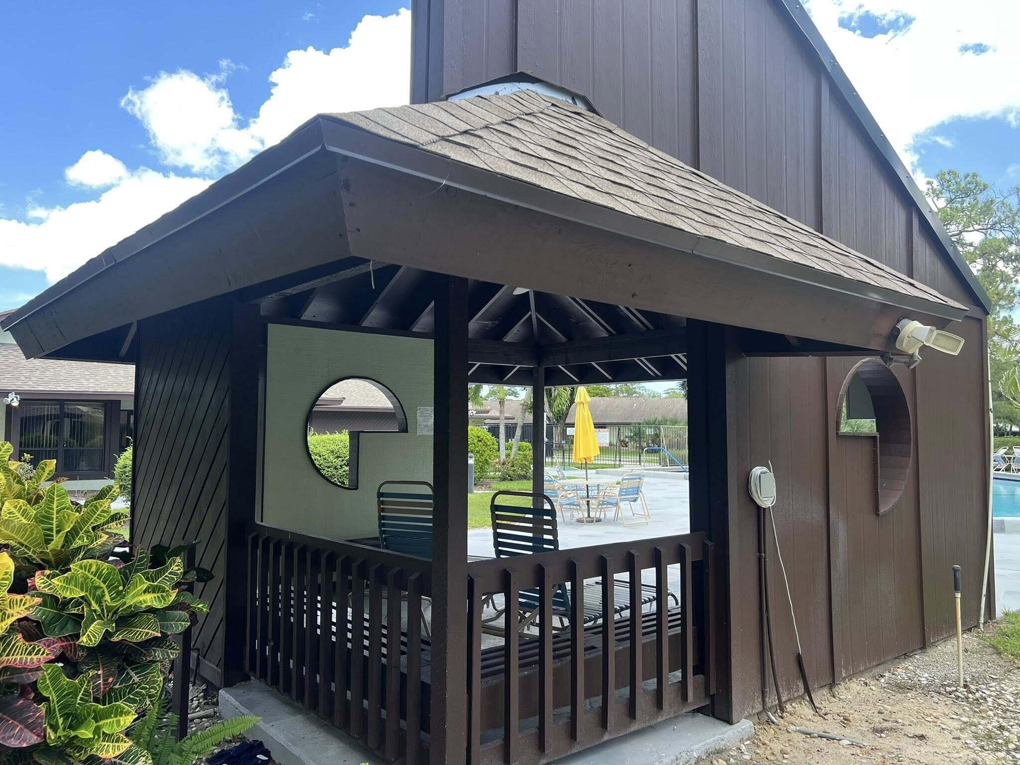 STRATHMORE GATE WEST UNIT 2 - Residential