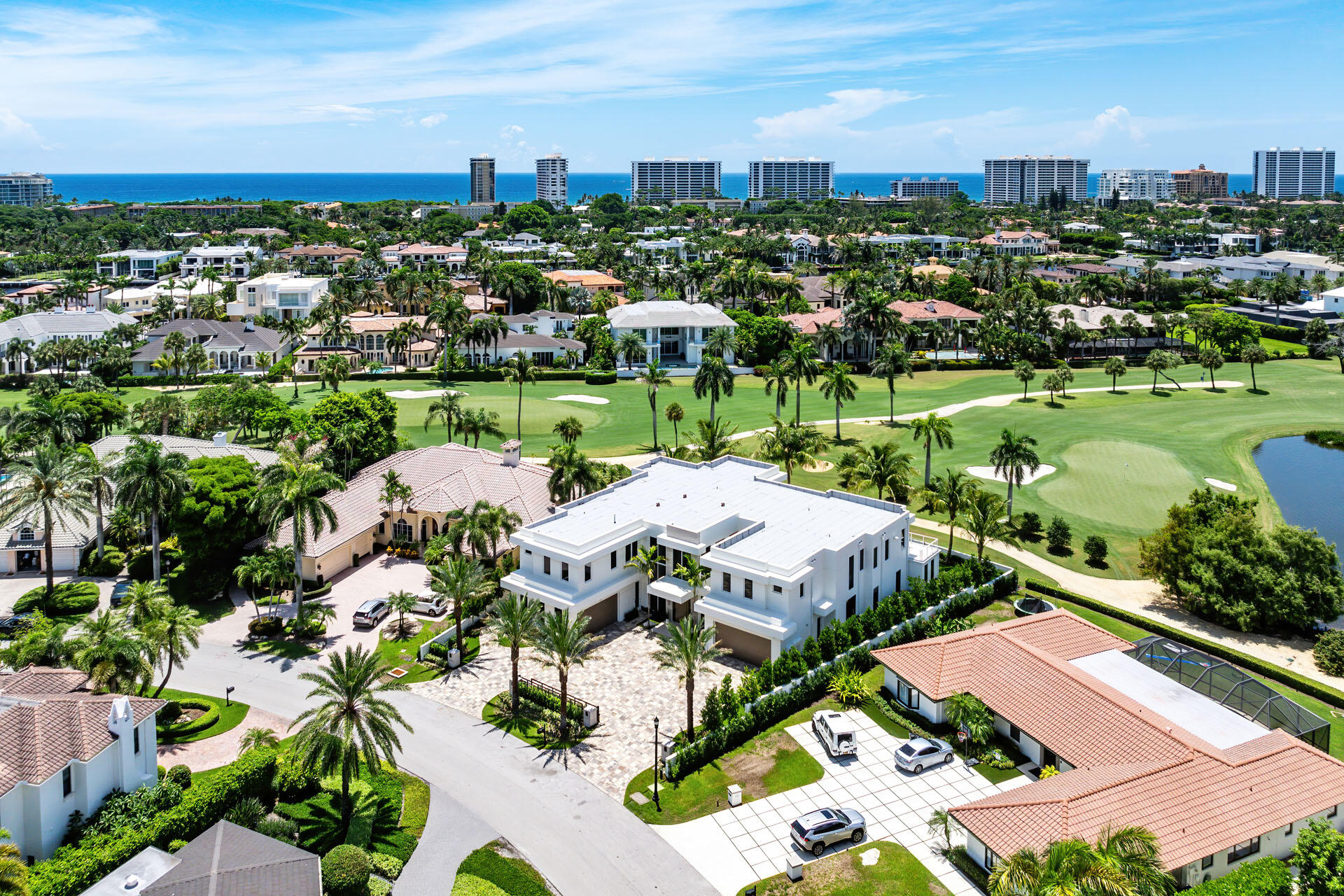 ROYAL PALM YACHT & COUNTRY CLUB - Residential