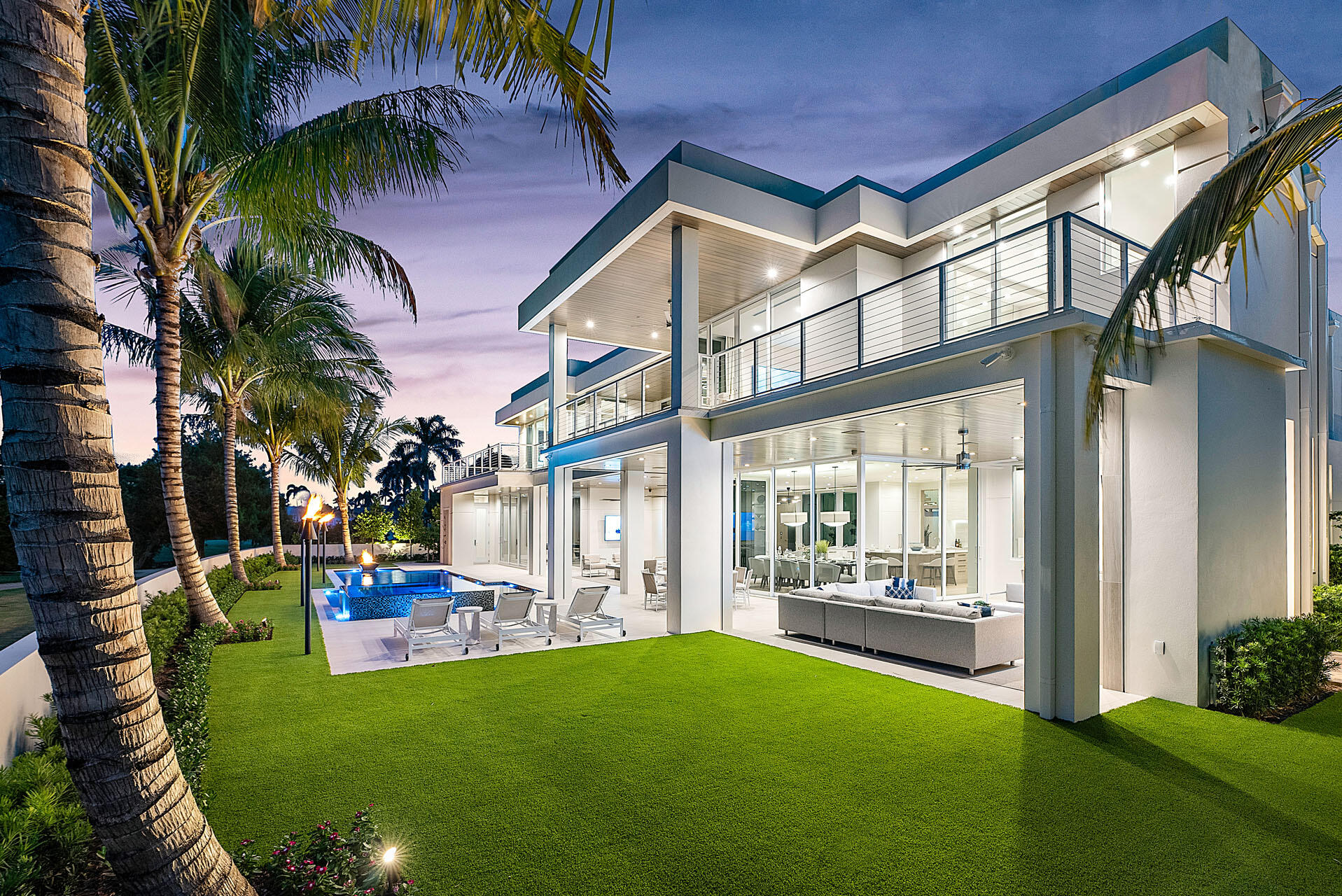 ROYAL PALM YACHT & COUNTRY CLUB - Residential