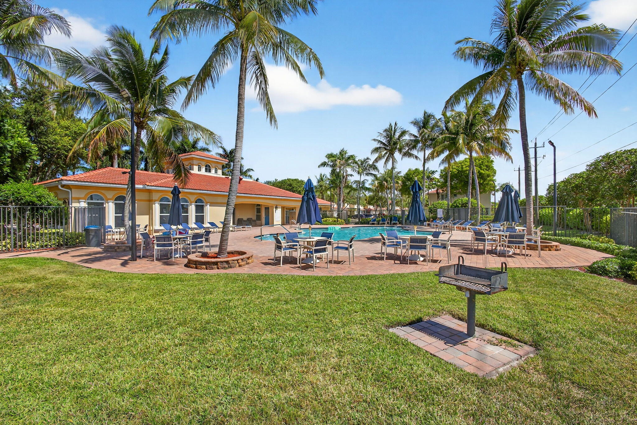 QUANTUM PARK TOWNHOMES - Residential