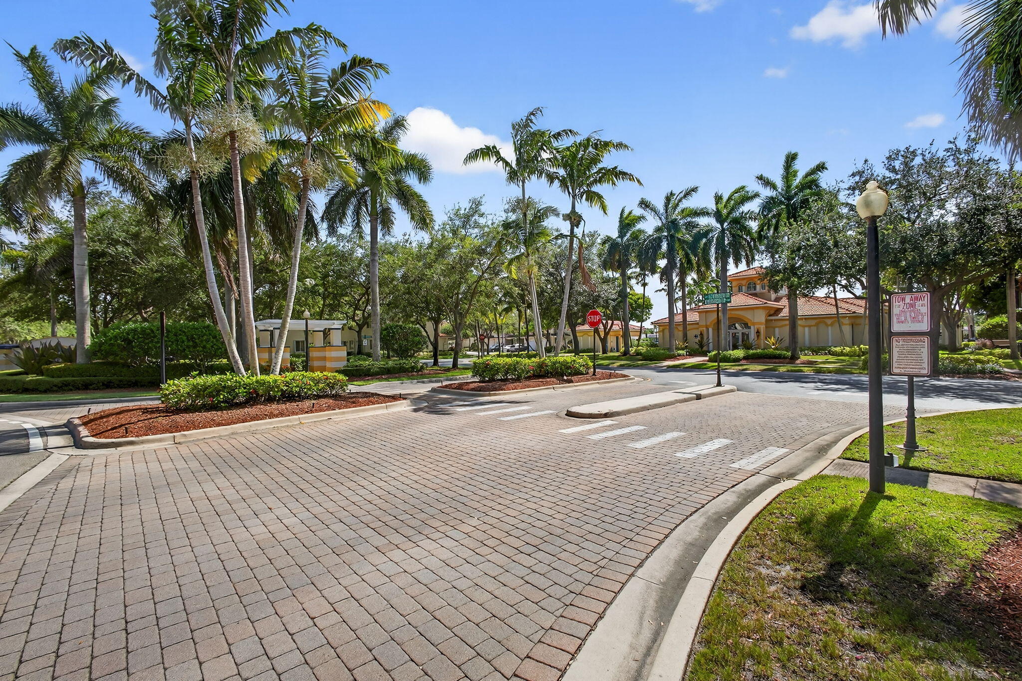 QUANTUM PARK TOWNHOMES - Residential