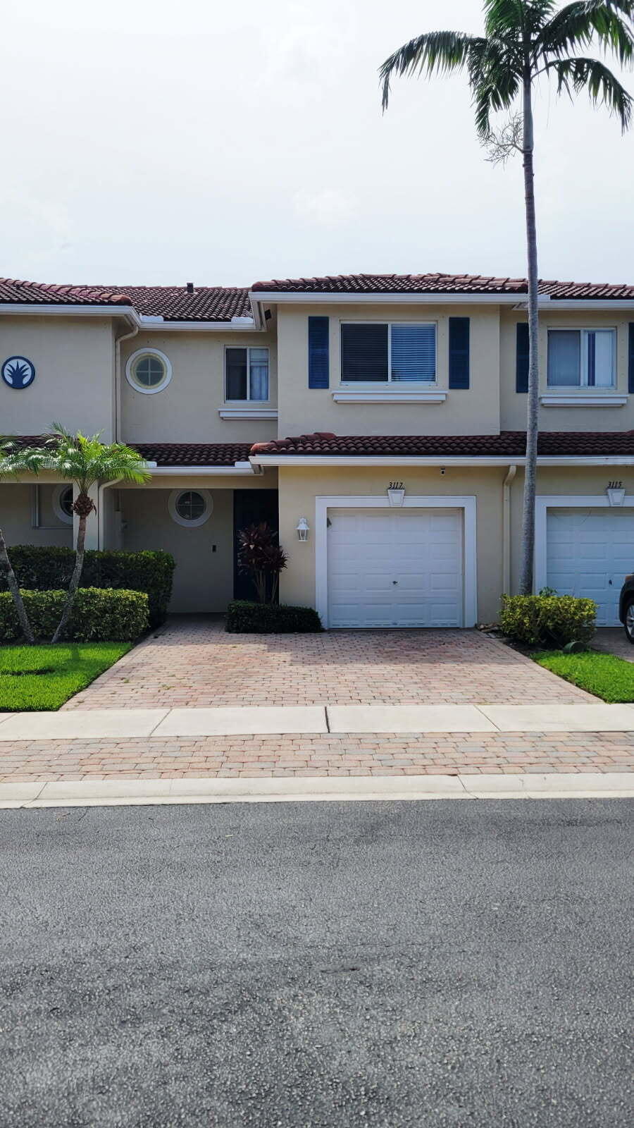 Truly gorgeous and well kept townhome in East Boynton Beach, this property built in 2004,  offers a modern layout and a great location just a few minutes from I-95, The Mall and the beach. Spacious Three bedroom, two and half bath home featuring over 1,600 soft of living space. Brand new kitchen appliances (under 6 months old, still under warranty)! New water heater and dryer. The bedrooms and two full bathrooms are located upstairs. Very low HOA fees. More pictures soon. Call Svetlana for showings