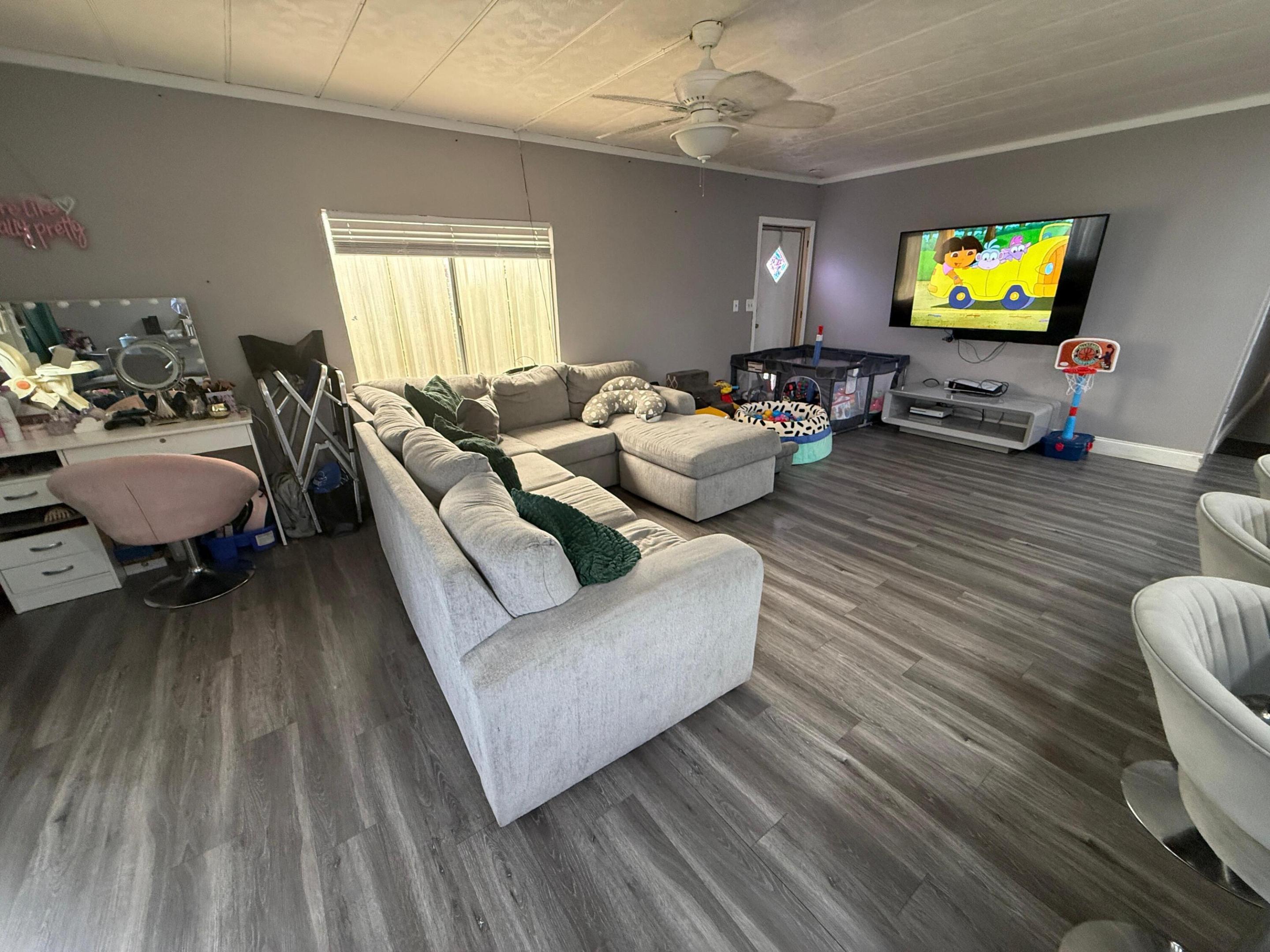 Lake Worth Village - Residential