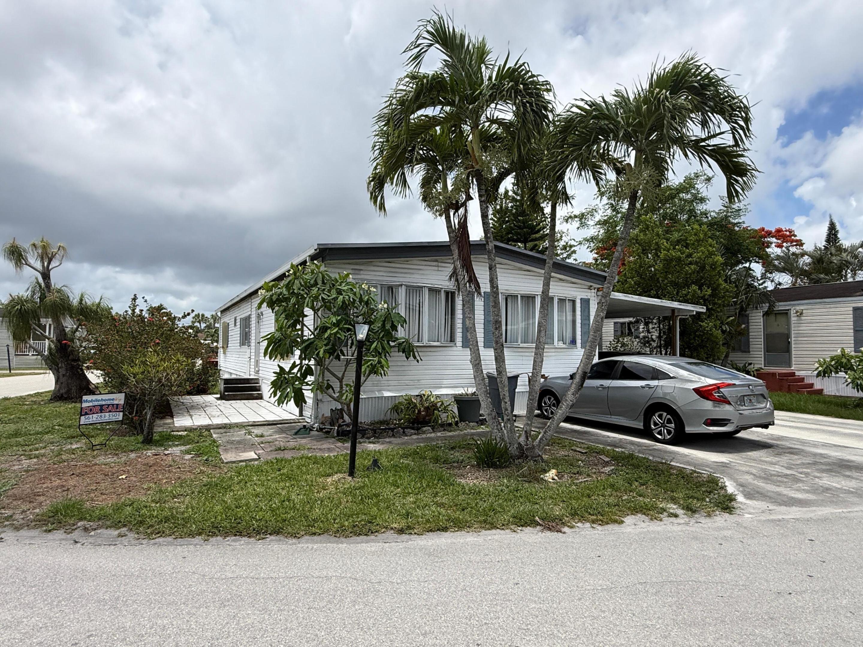 Lake Worth Village - Residential