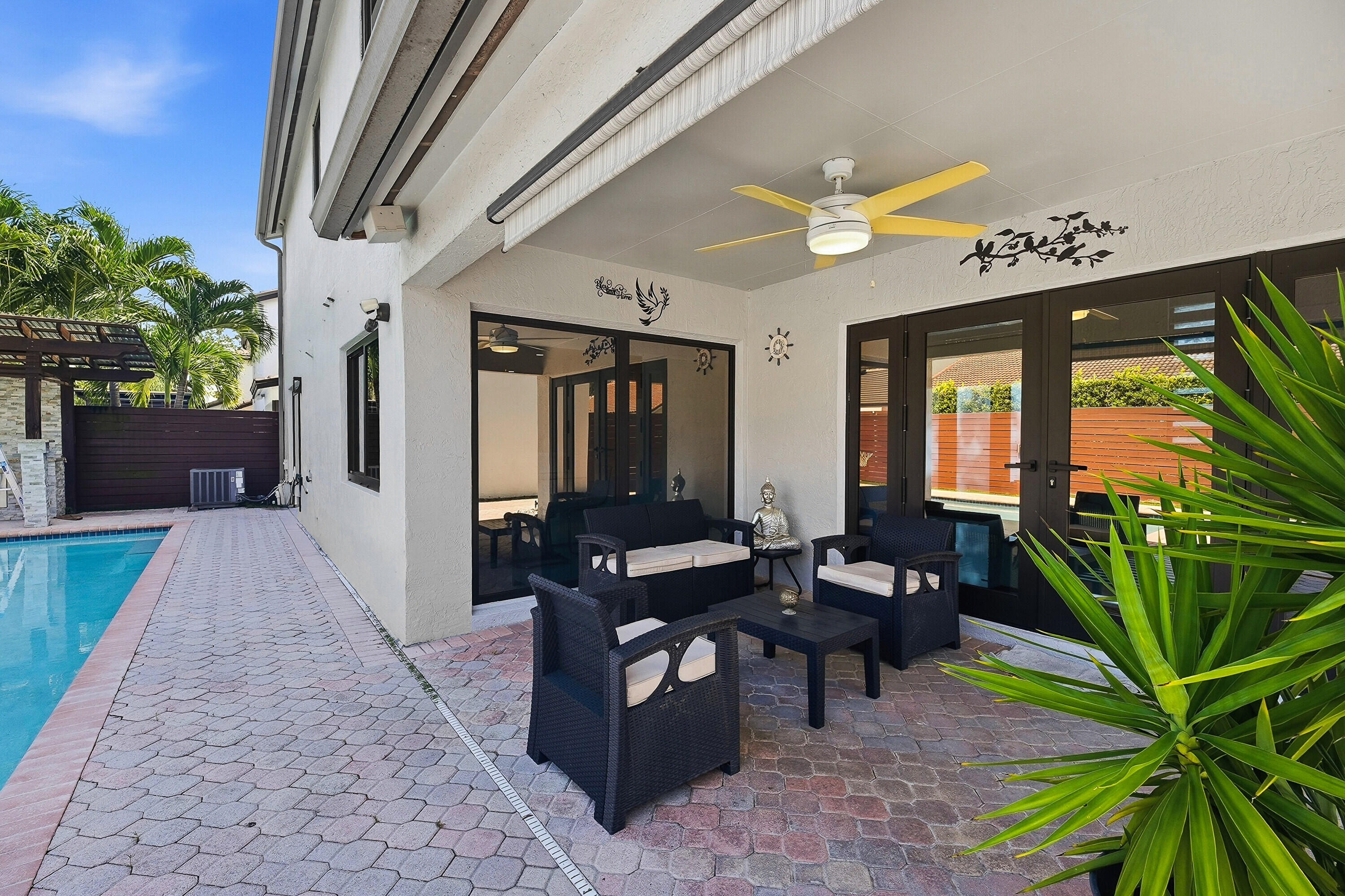 LAKES ON THE GREEN REPLAT NO 3 - Residential Lease