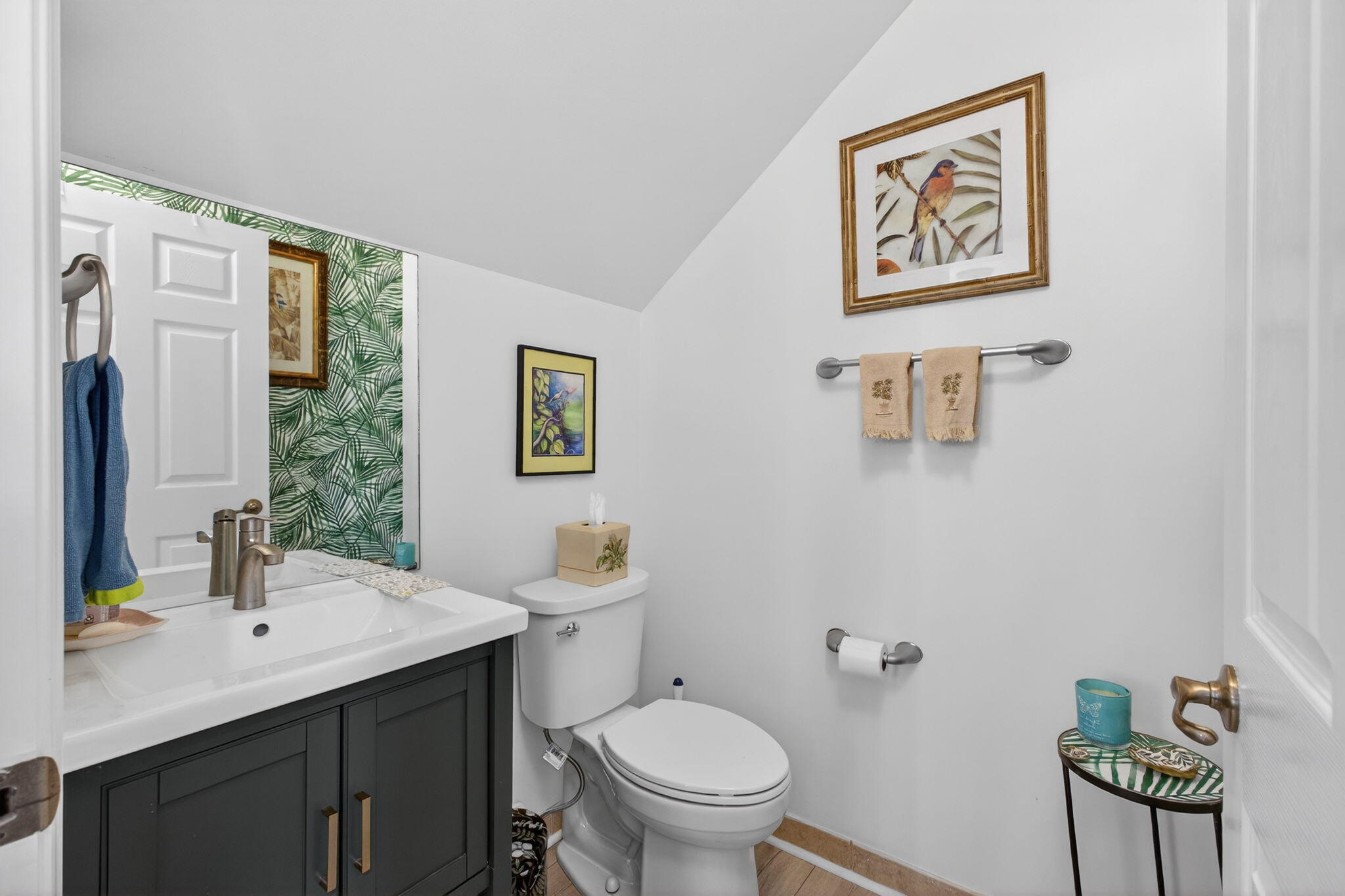 ABACOA TOWN CENTER 3 - Residential Lease
