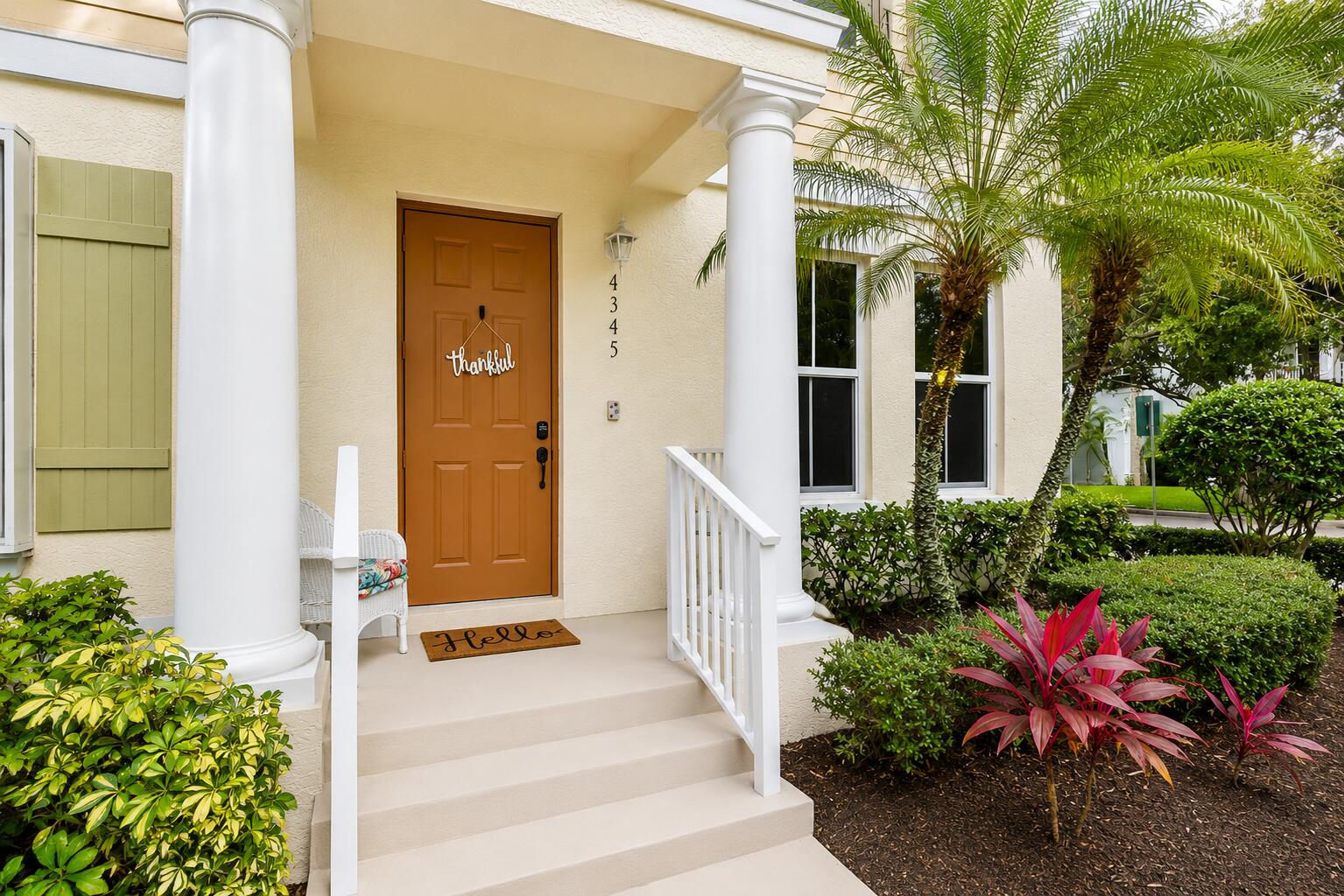 ABACOA TOWN CENTER 3 - Residential Lease