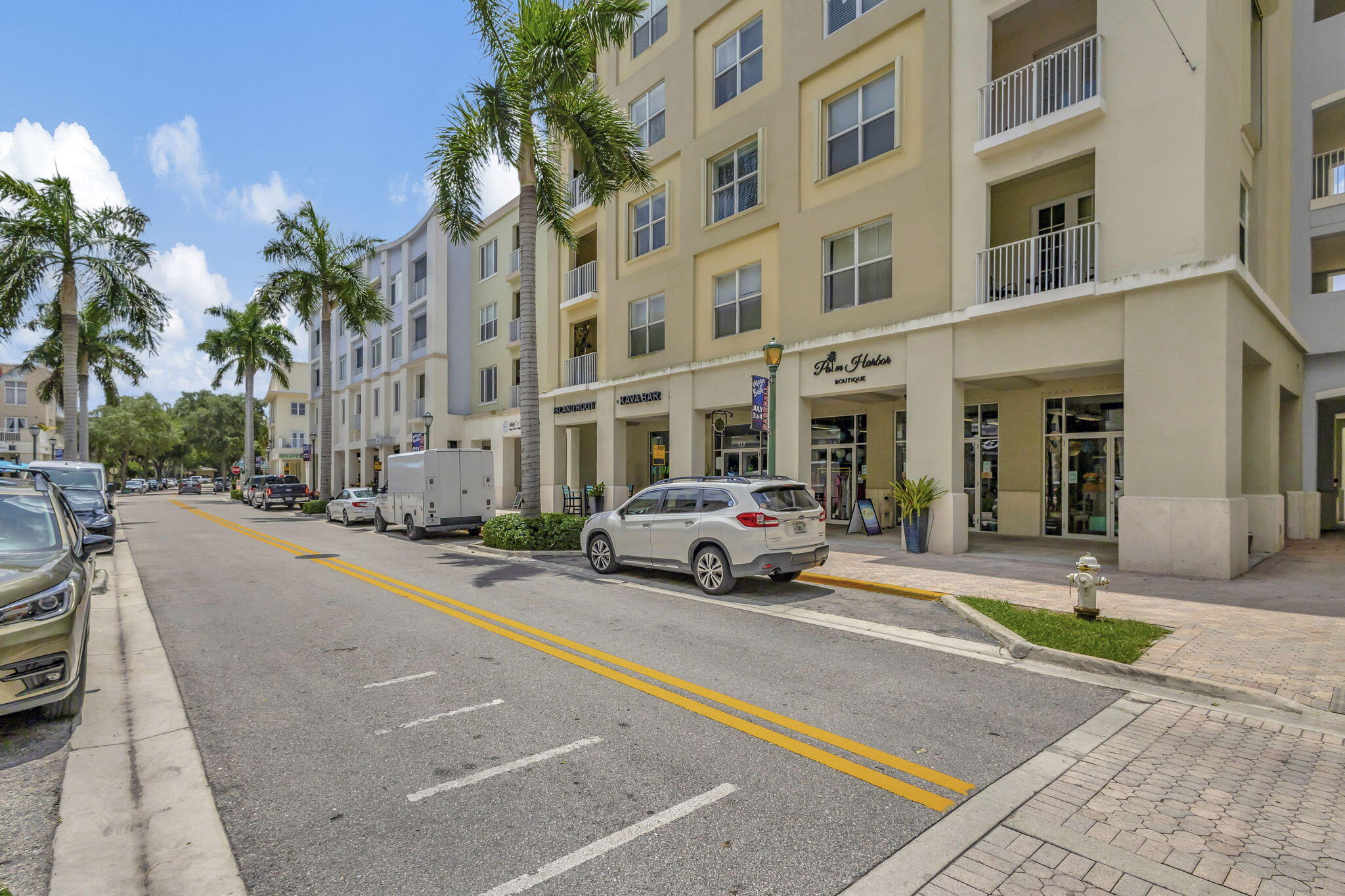 ABACOA TOWN CENTER 3 - Residential Lease