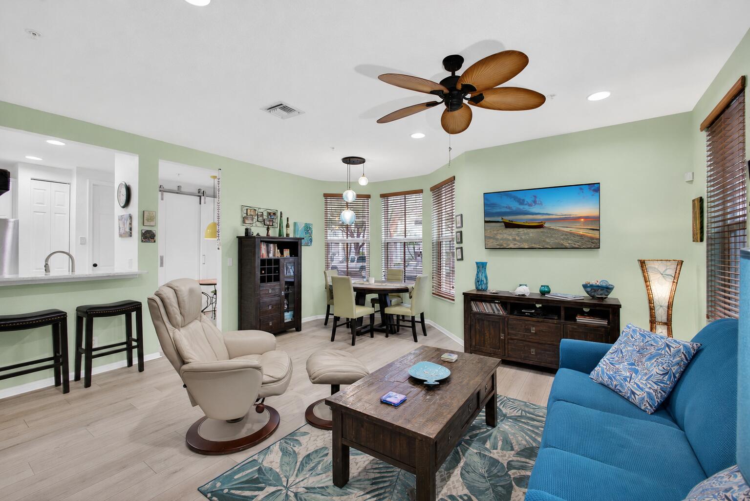 ABACOA TOWN CENTER 3 - Residential Lease