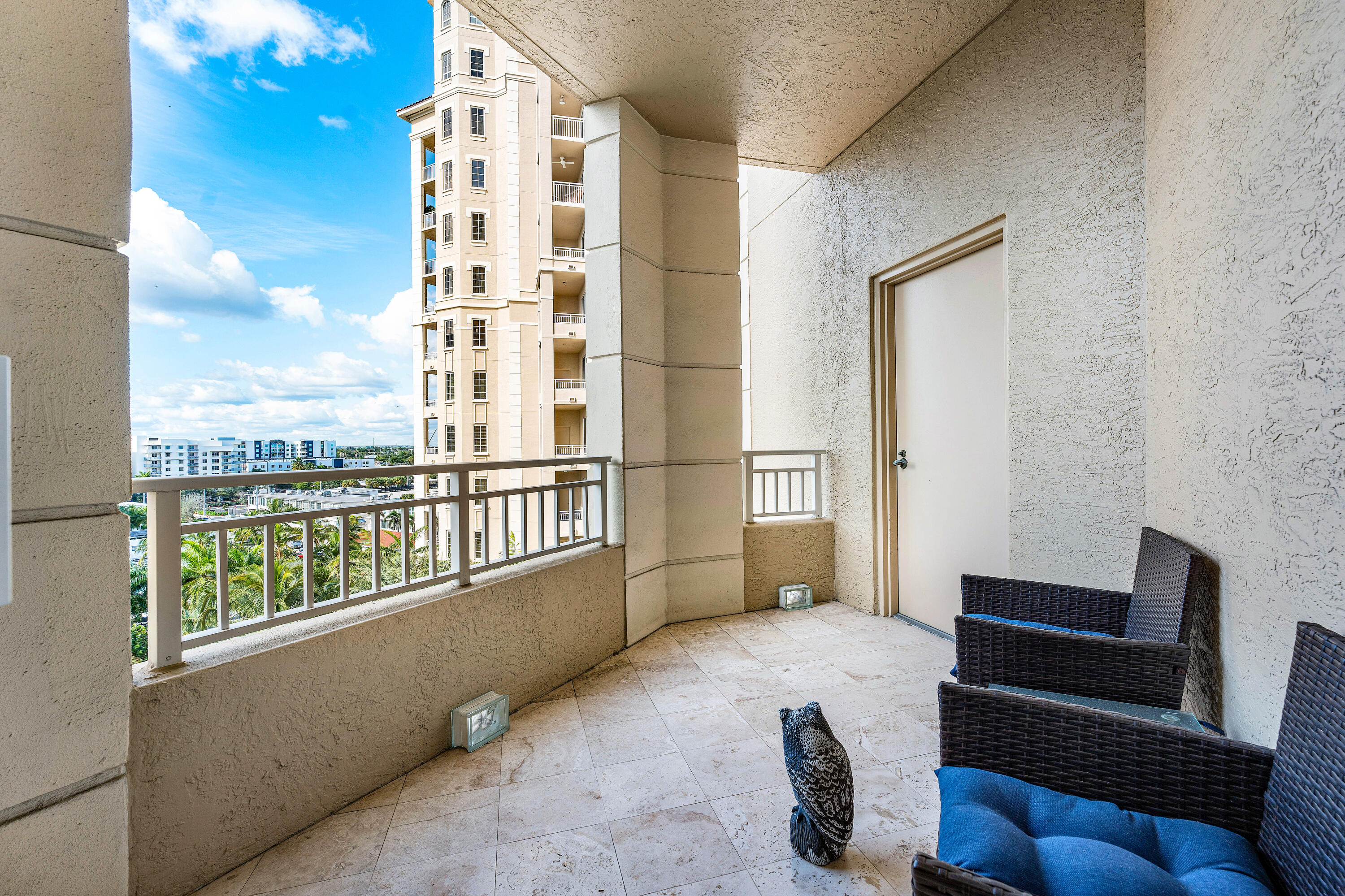 ONE WATERMARK PLACE OF THE PALM BEACHES - Residential