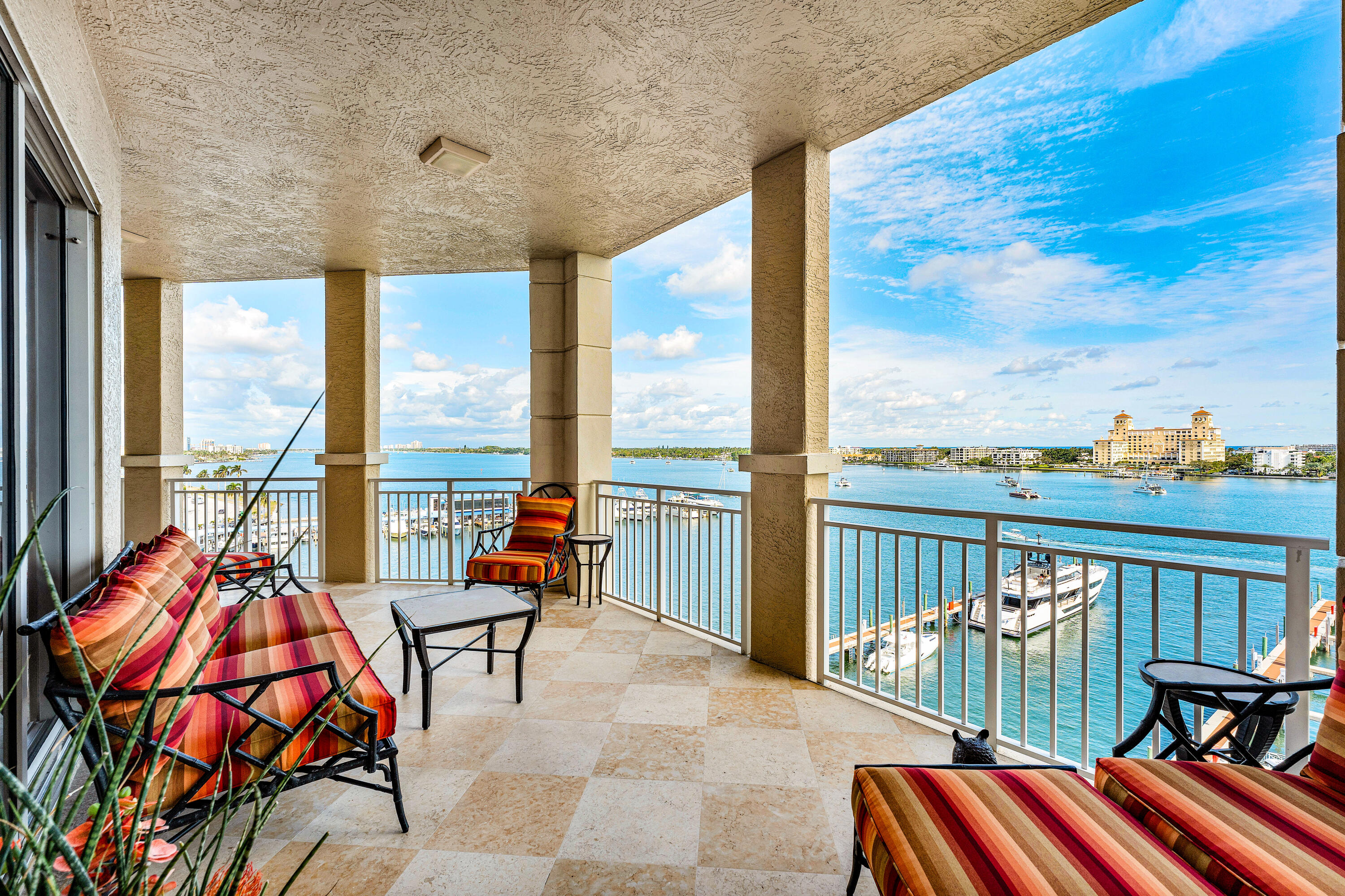 ONE WATERMARK PLACE OF THE PALM BEACHES - Residential