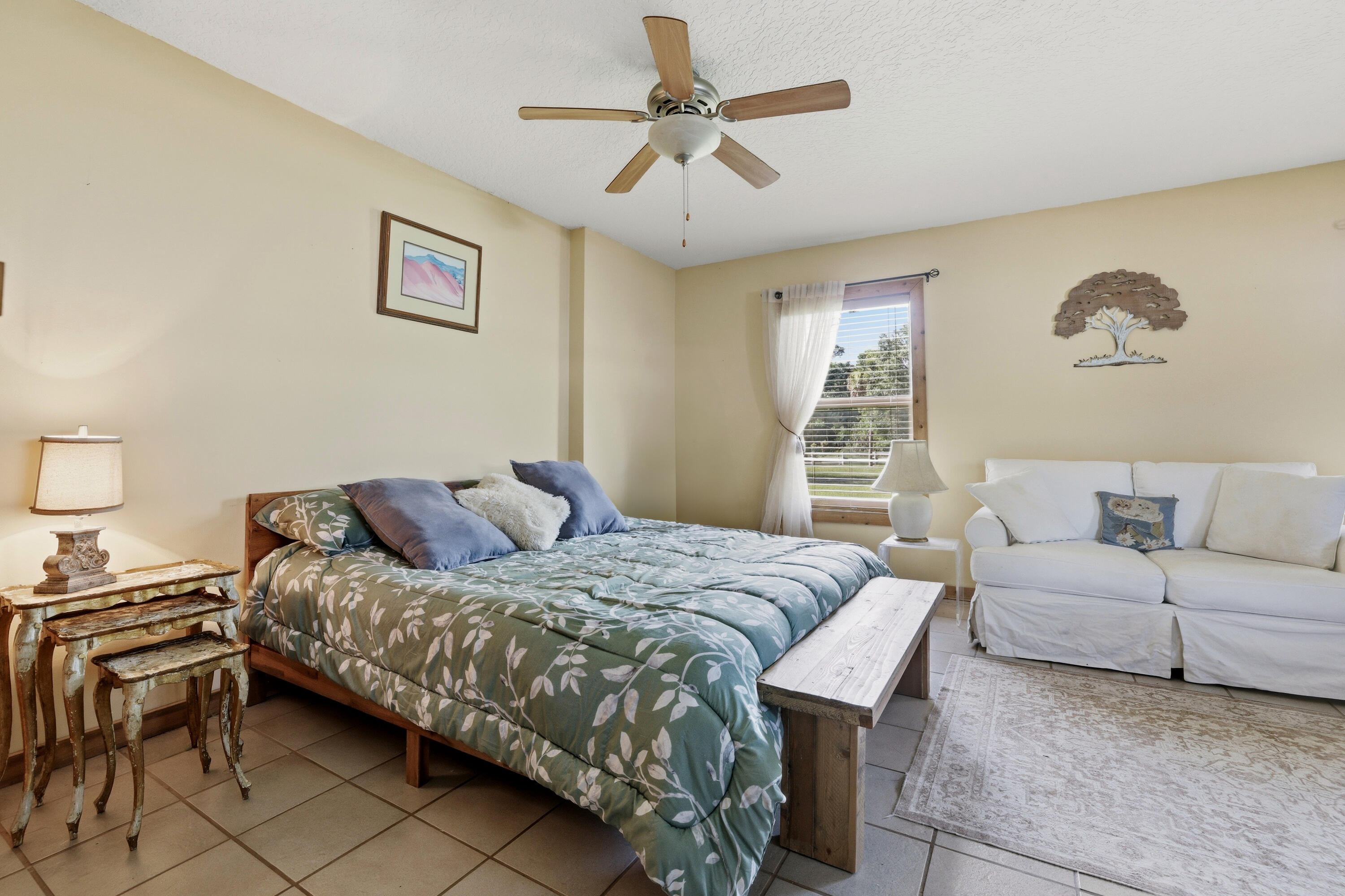 LOXAHATCHEE GROVES - Residential