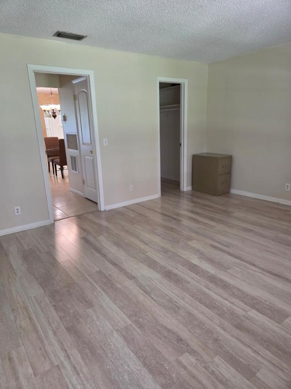 POINTE OVERLOOK CONDO - Residential