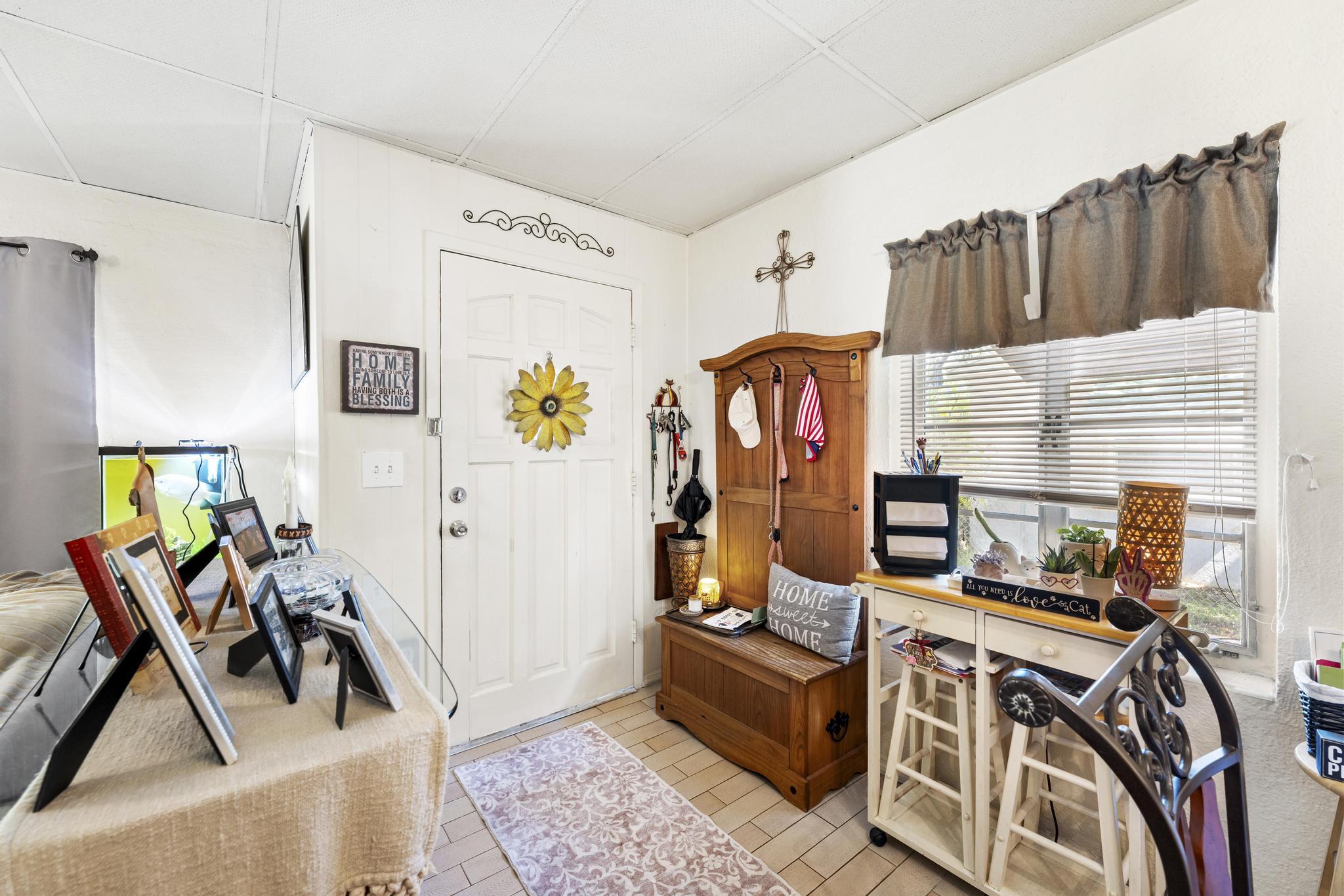 FAIRFAX PARK ADD - Residential Lease