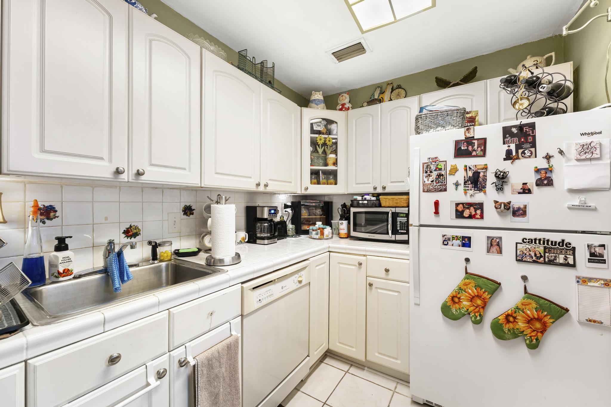 FAIRFAX PARK ADD - Residential Lease