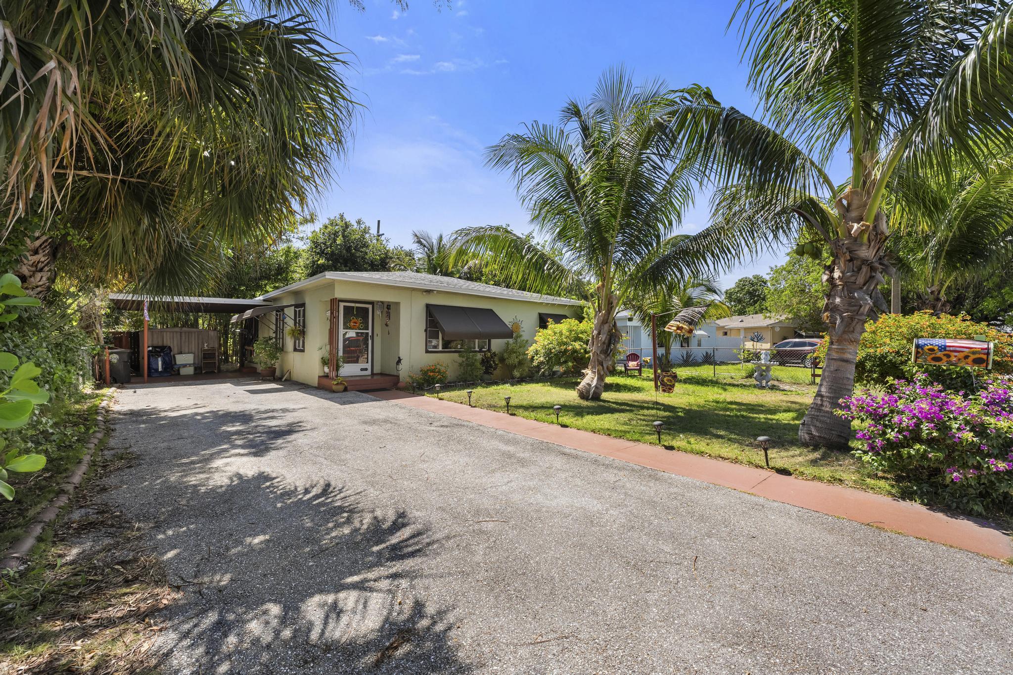 FAIRFAX PARK ADD - Residential Lease
