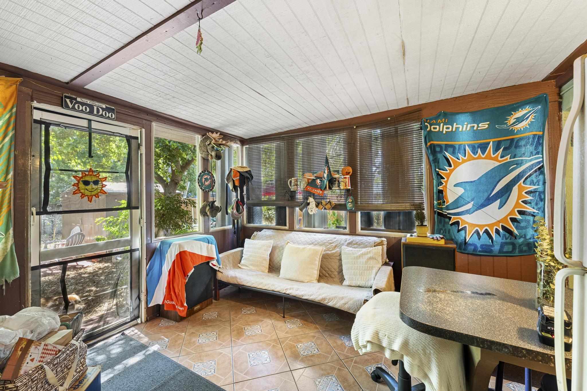 FAIRFAX PARK ADD - Residential Lease