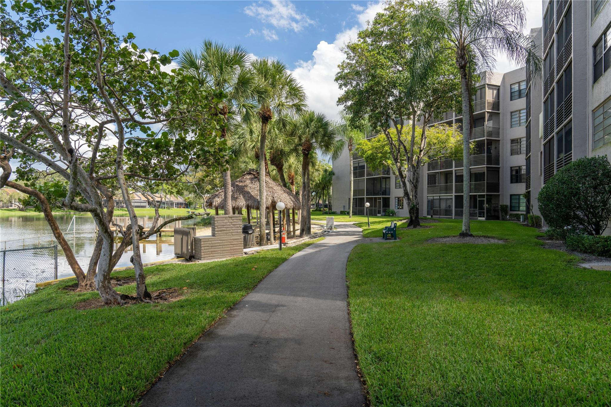 COLONY POINT 4 CONDO - Residential