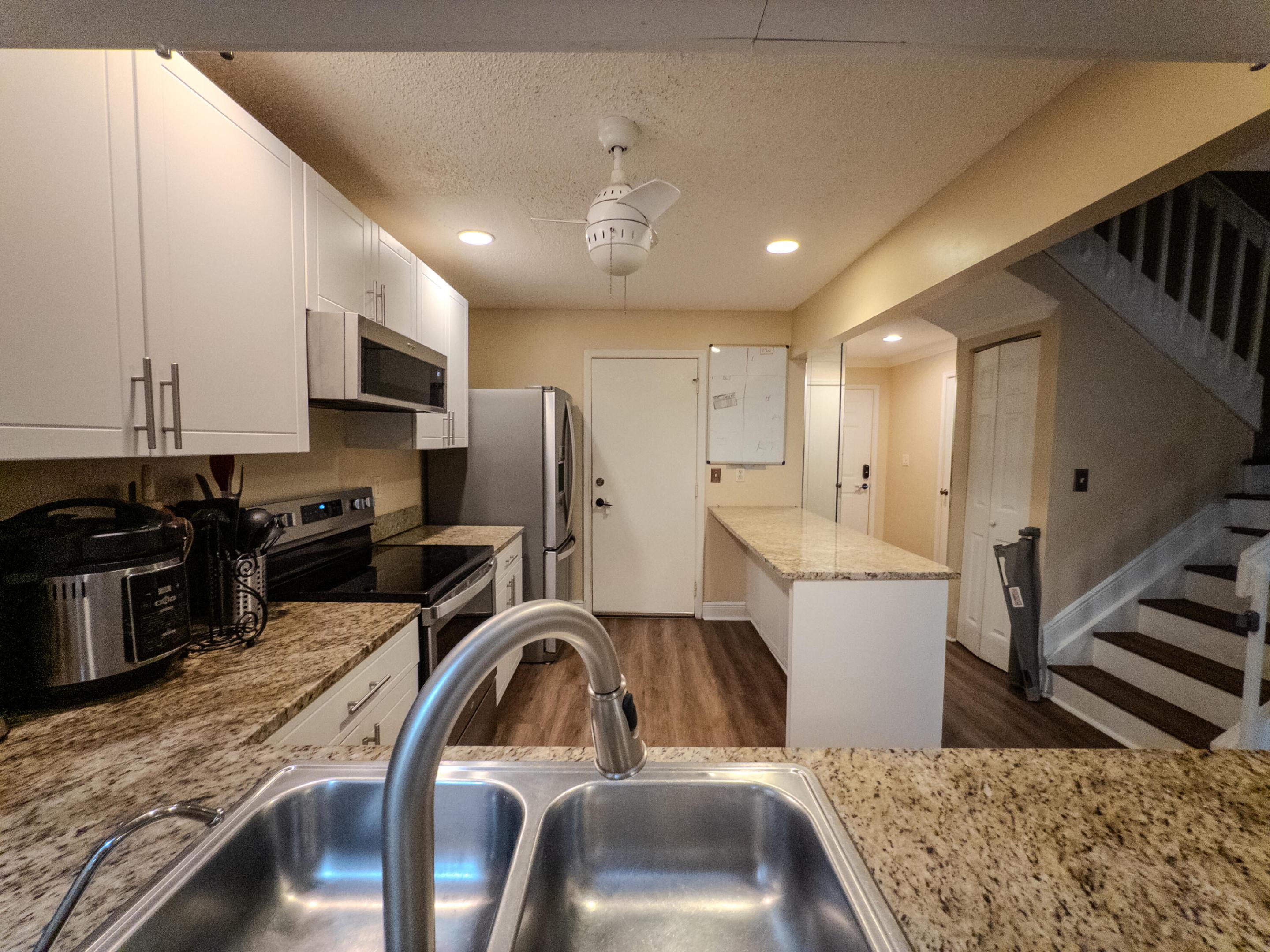 CORAL POINT NORTH - Residential