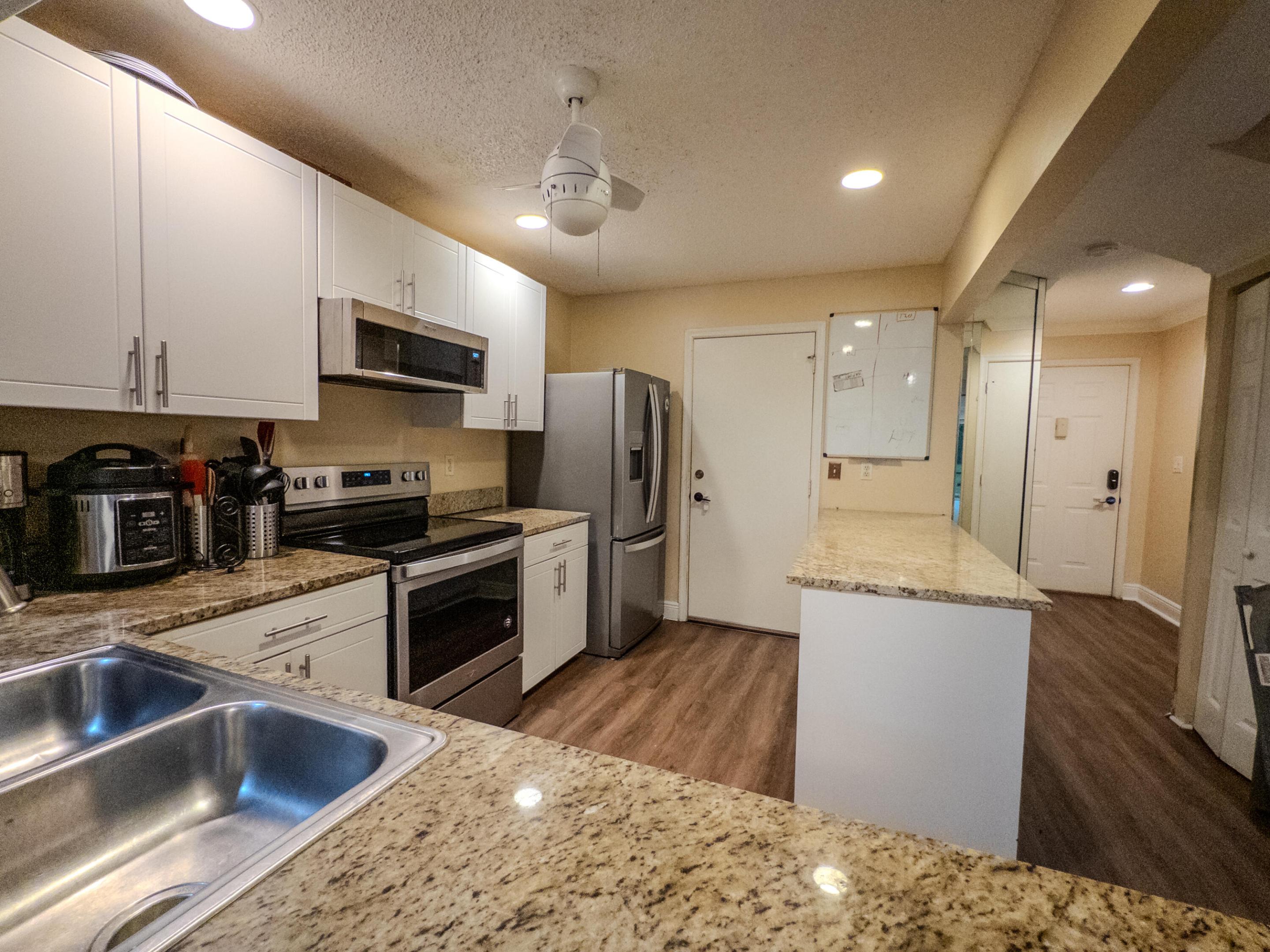 CORAL POINT NORTH - Residential