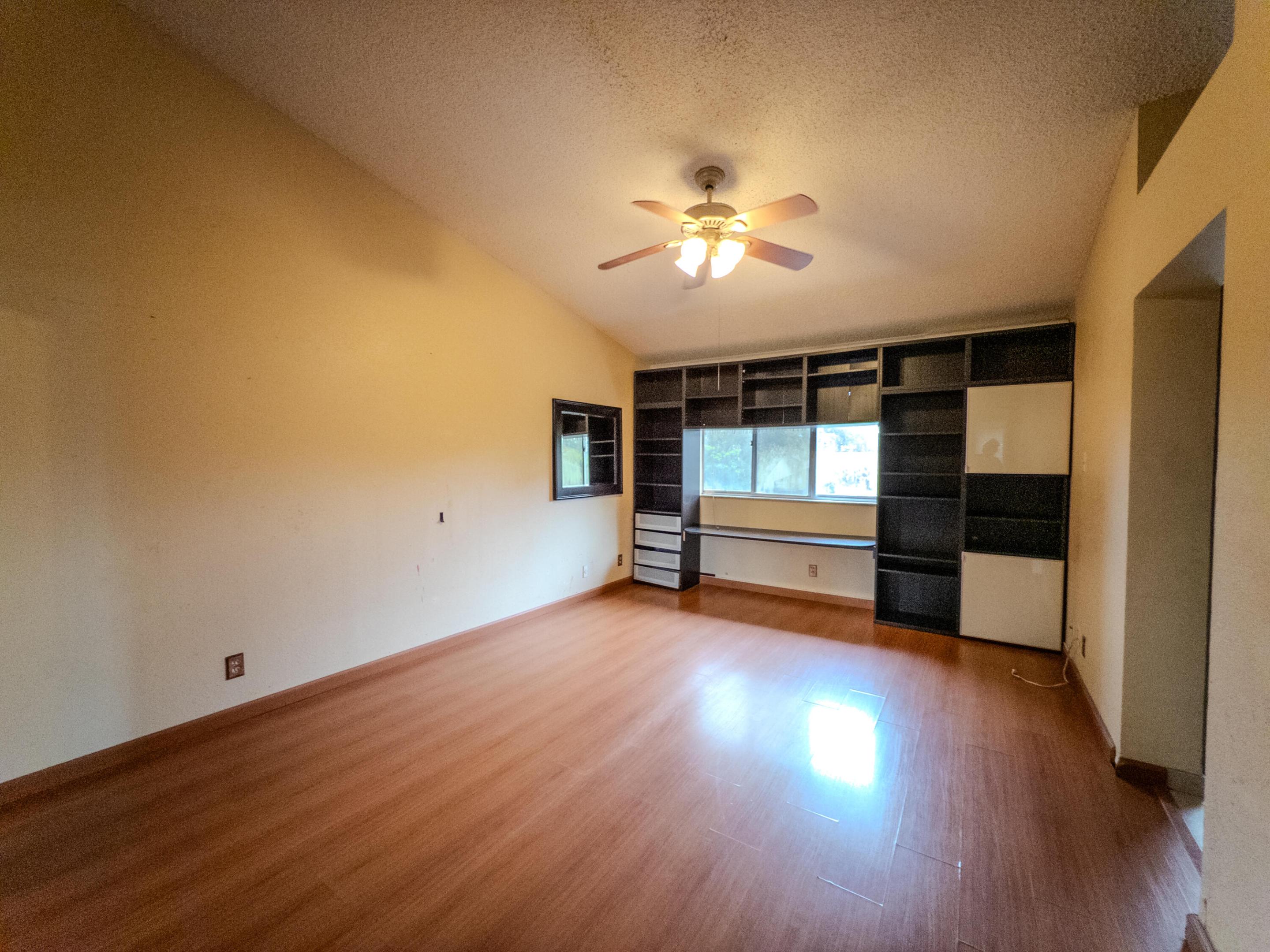 CORAL POINT NORTH - Residential