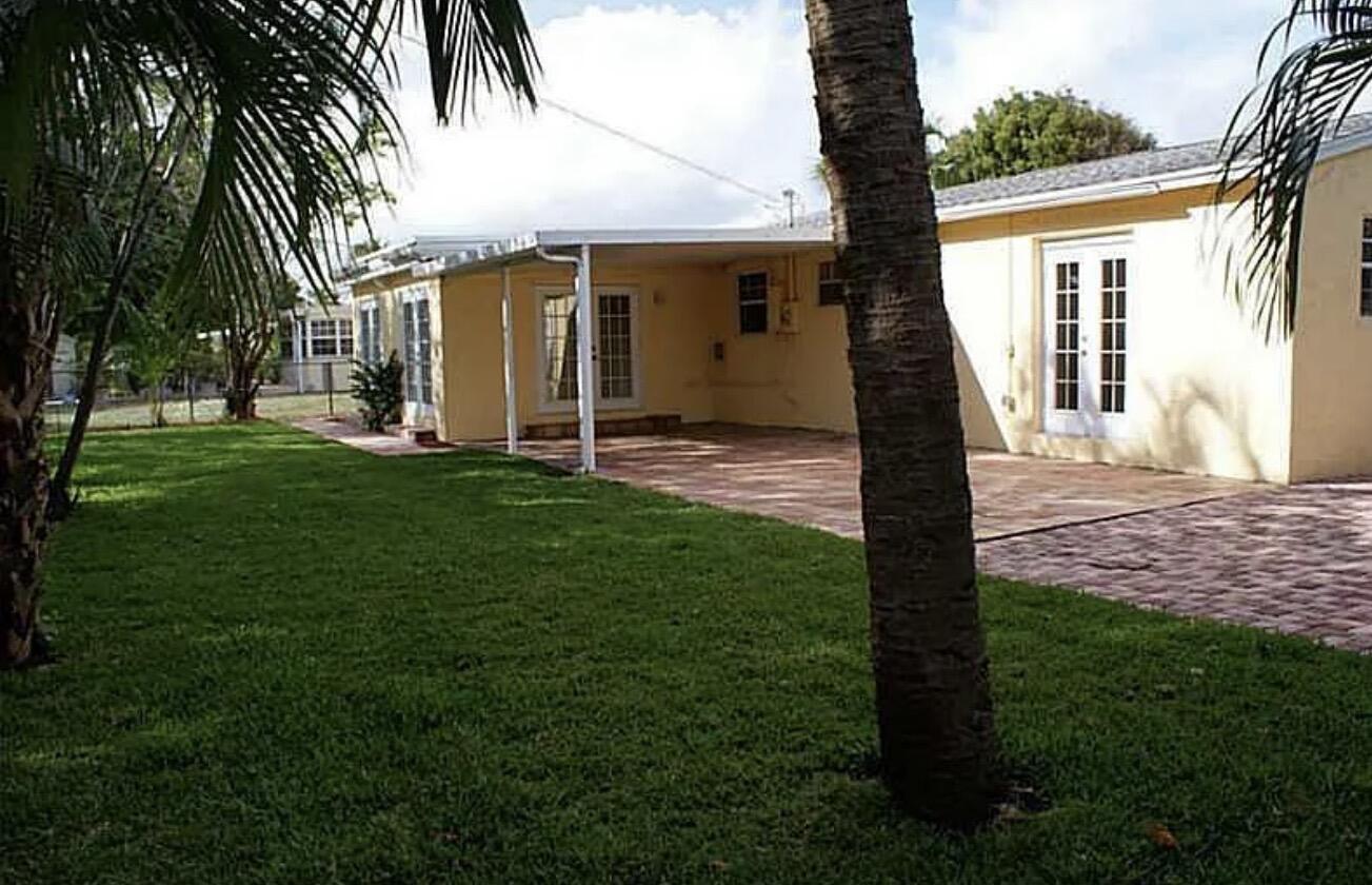 Little Ranches - Residential