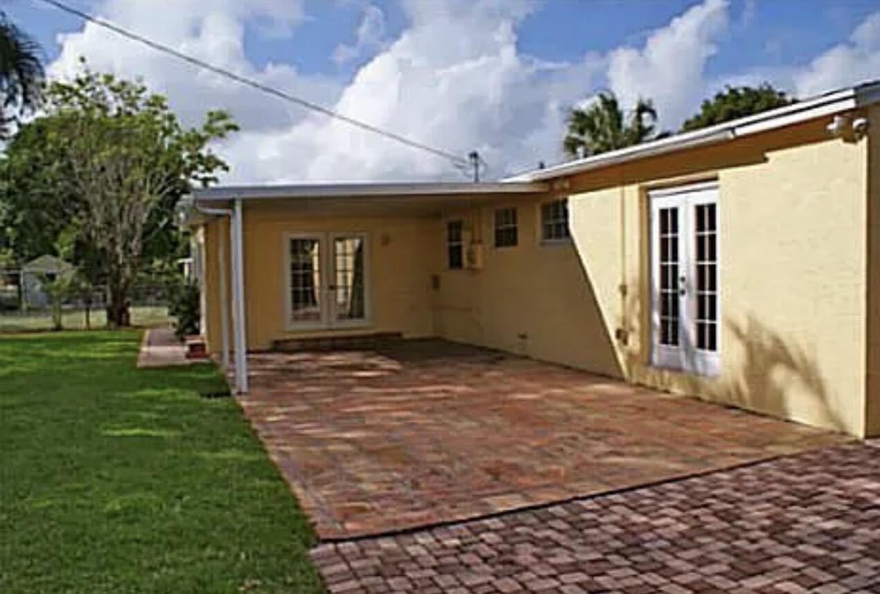 Little Ranches - Residential