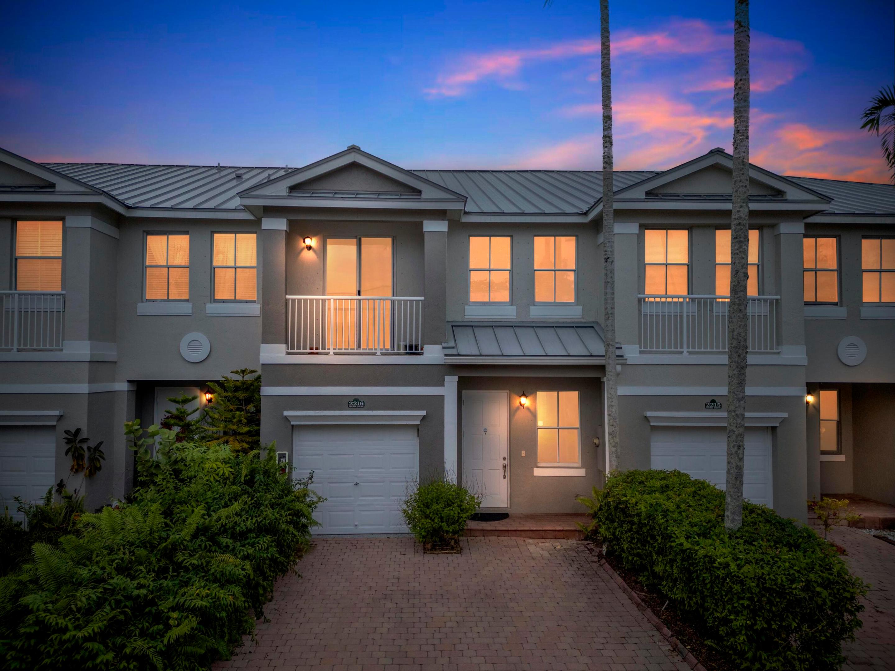 SHOMA VILLAS III AT ROYAL PALM CONDOI - Residential