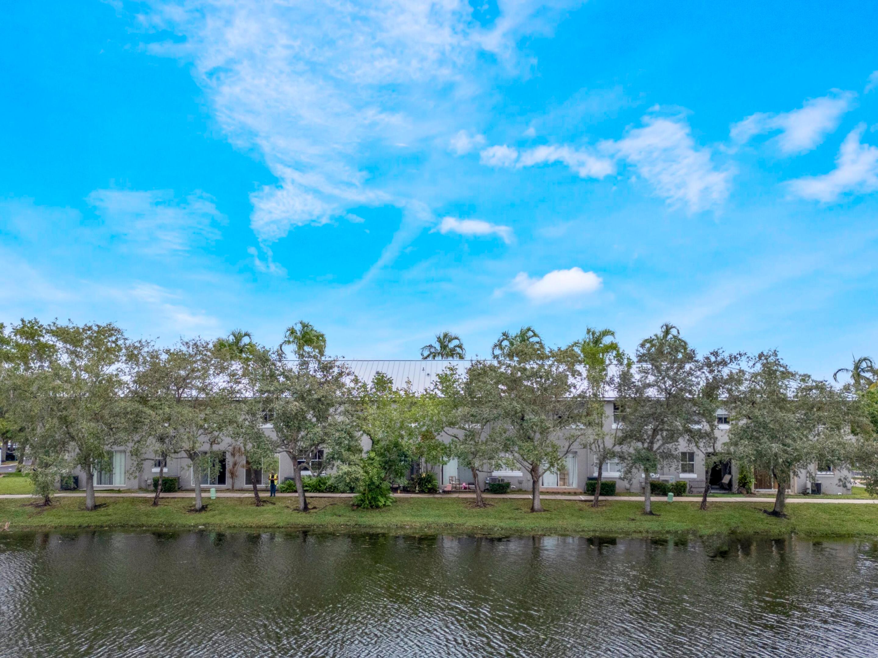 SHOMA VILLAS III AT ROYAL PALM CONDOI - Residential