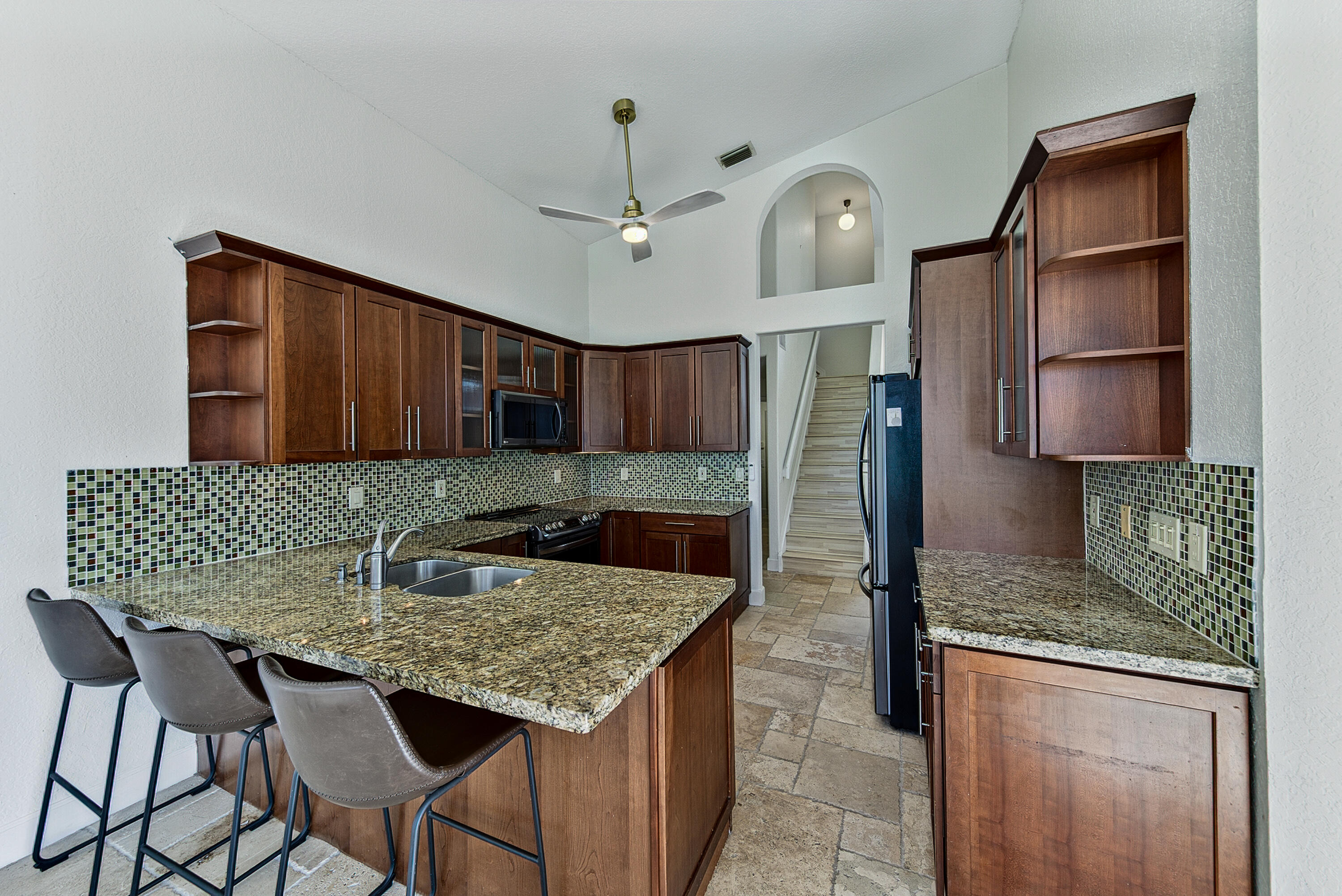 COQUINA LAKES - Residential Lease