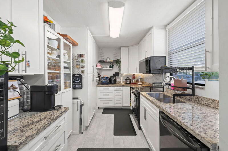 GREENGLADES CONDO I - Residential