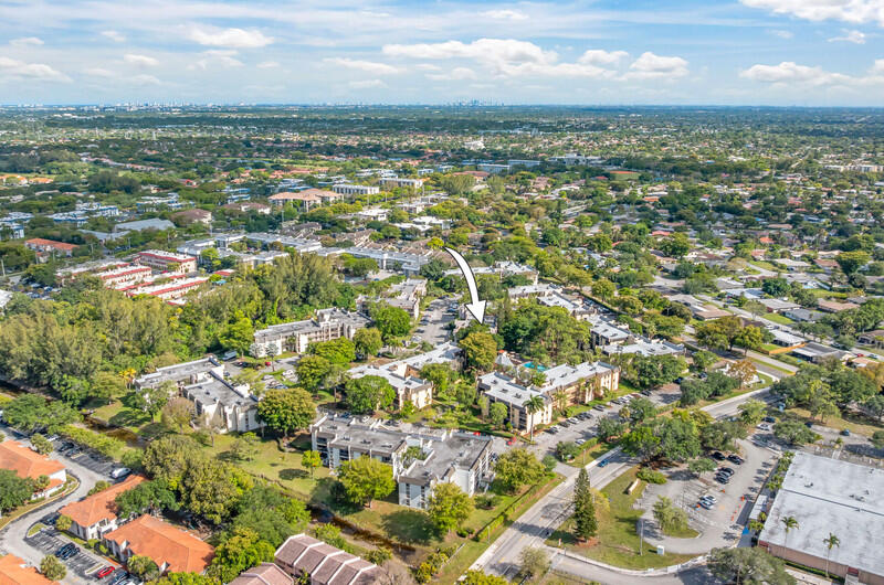 GREENGLADES CONDO I - Residential