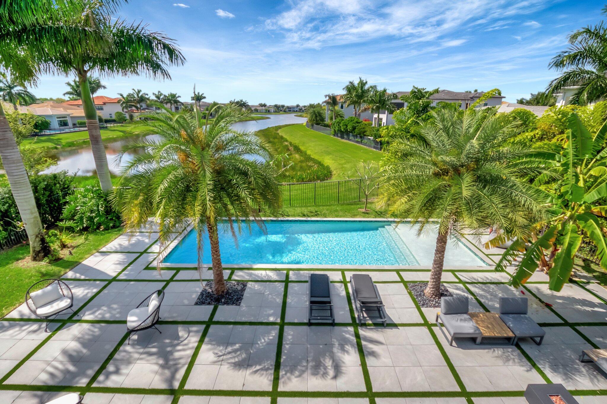 BOCA BRIDGES - Residential