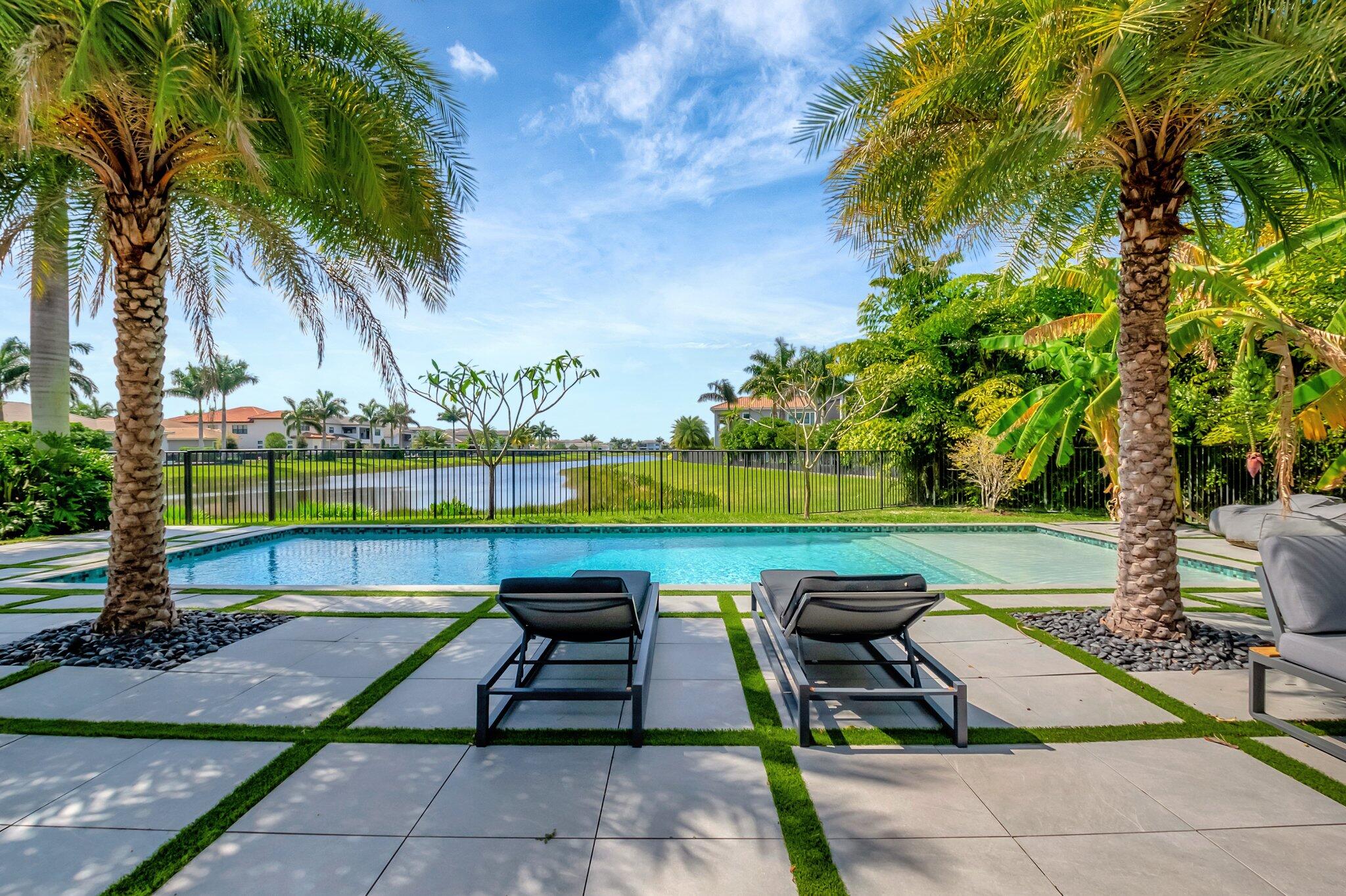 BOCA BRIDGES - Residential