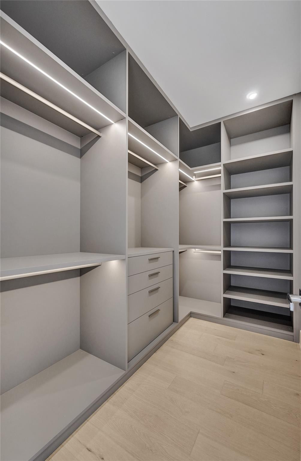ALLENWOOD ADD - Residential