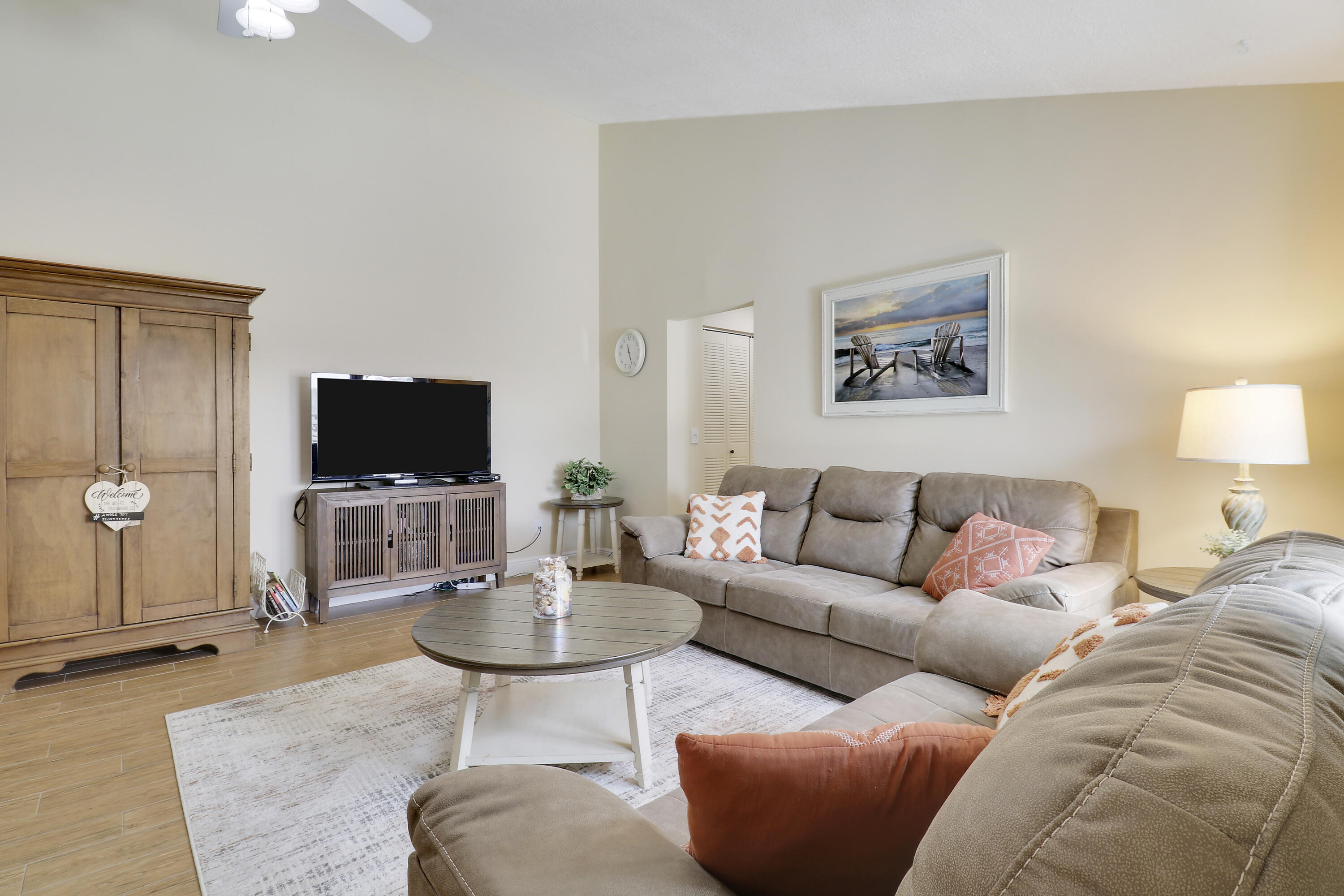 OCEANSIDE TERRACE CONDO - Residential Lease