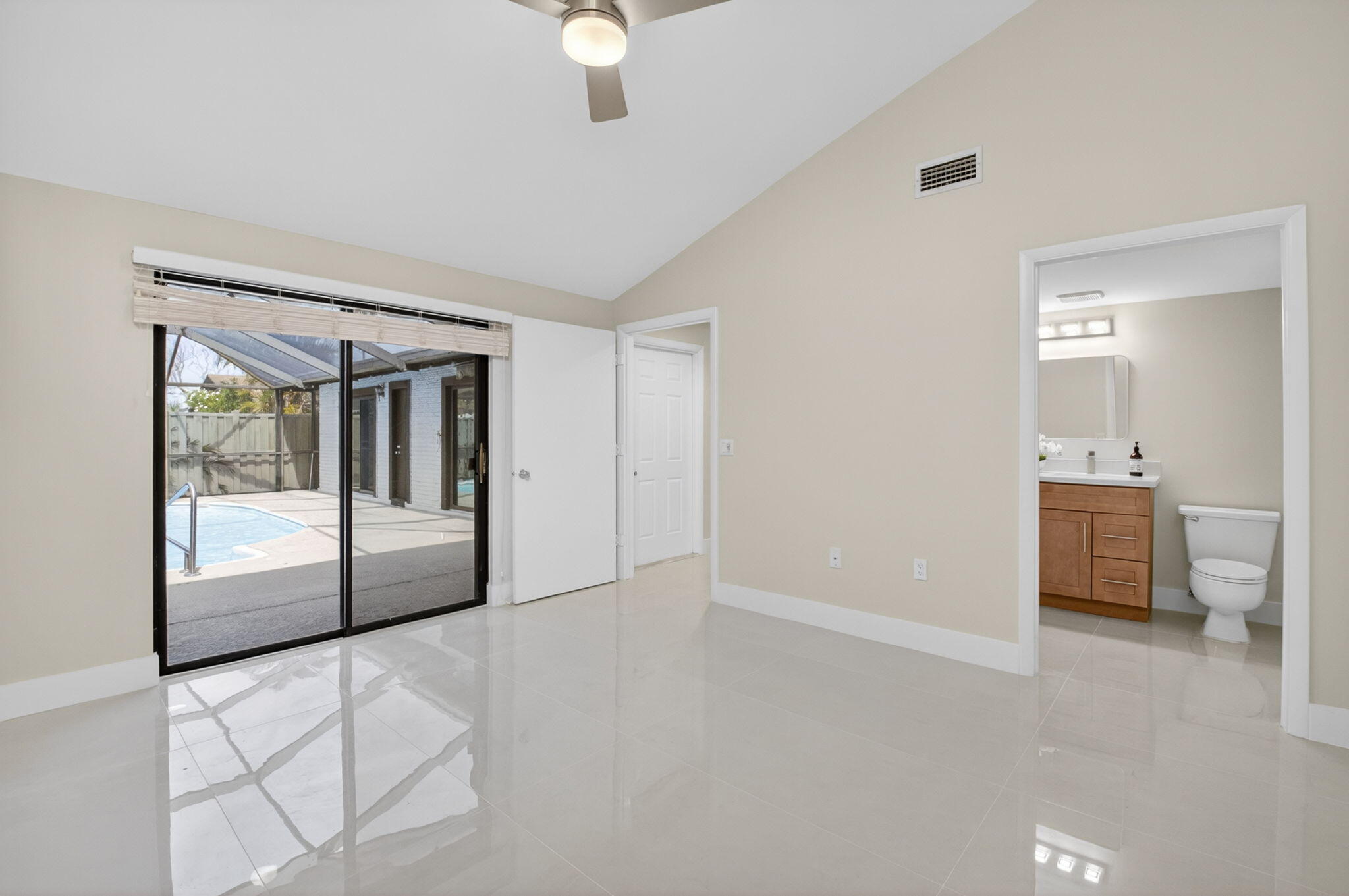 BOCA GARDENS - Residential Lease