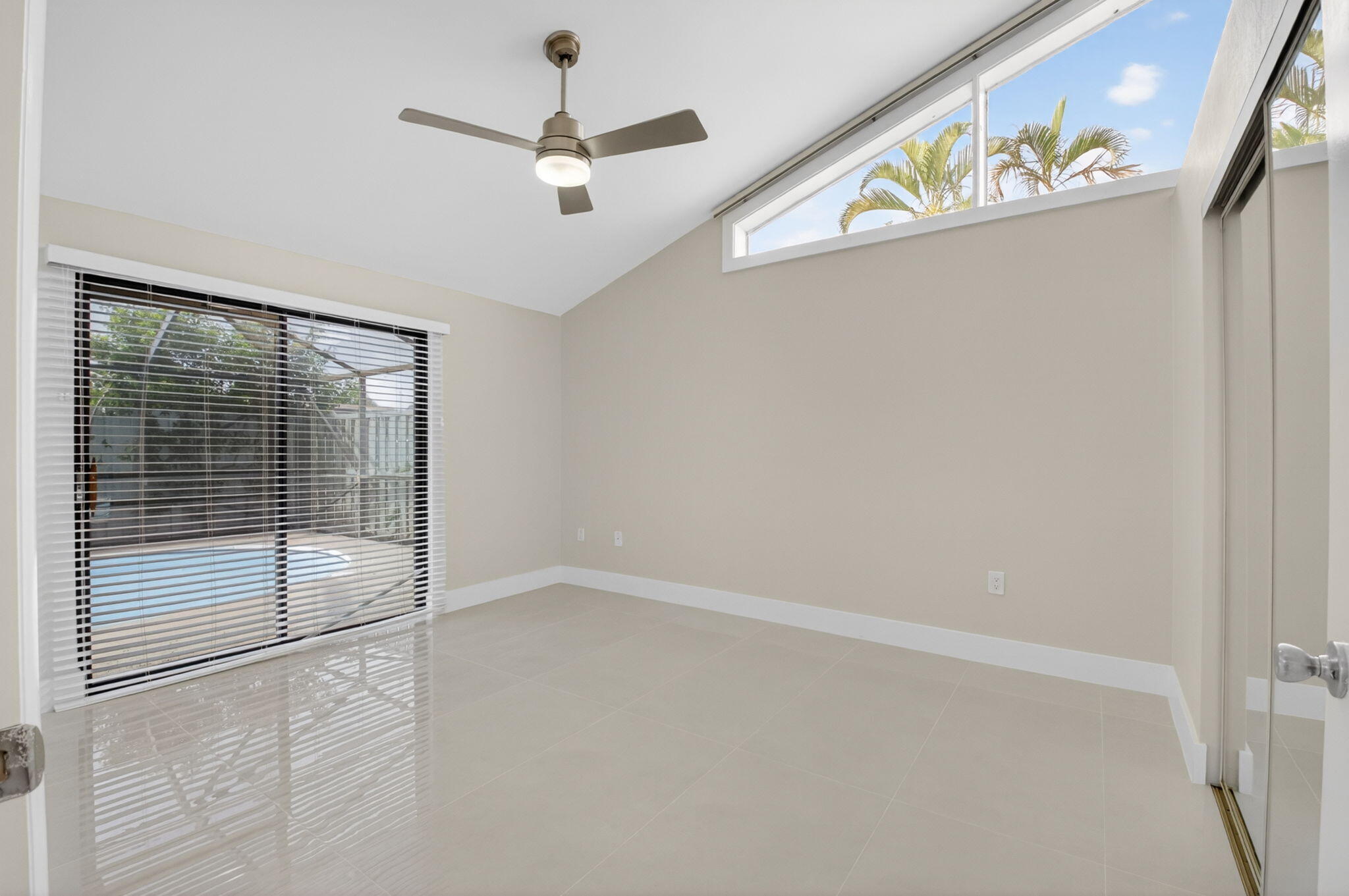 BOCA GARDENS - Residential Lease