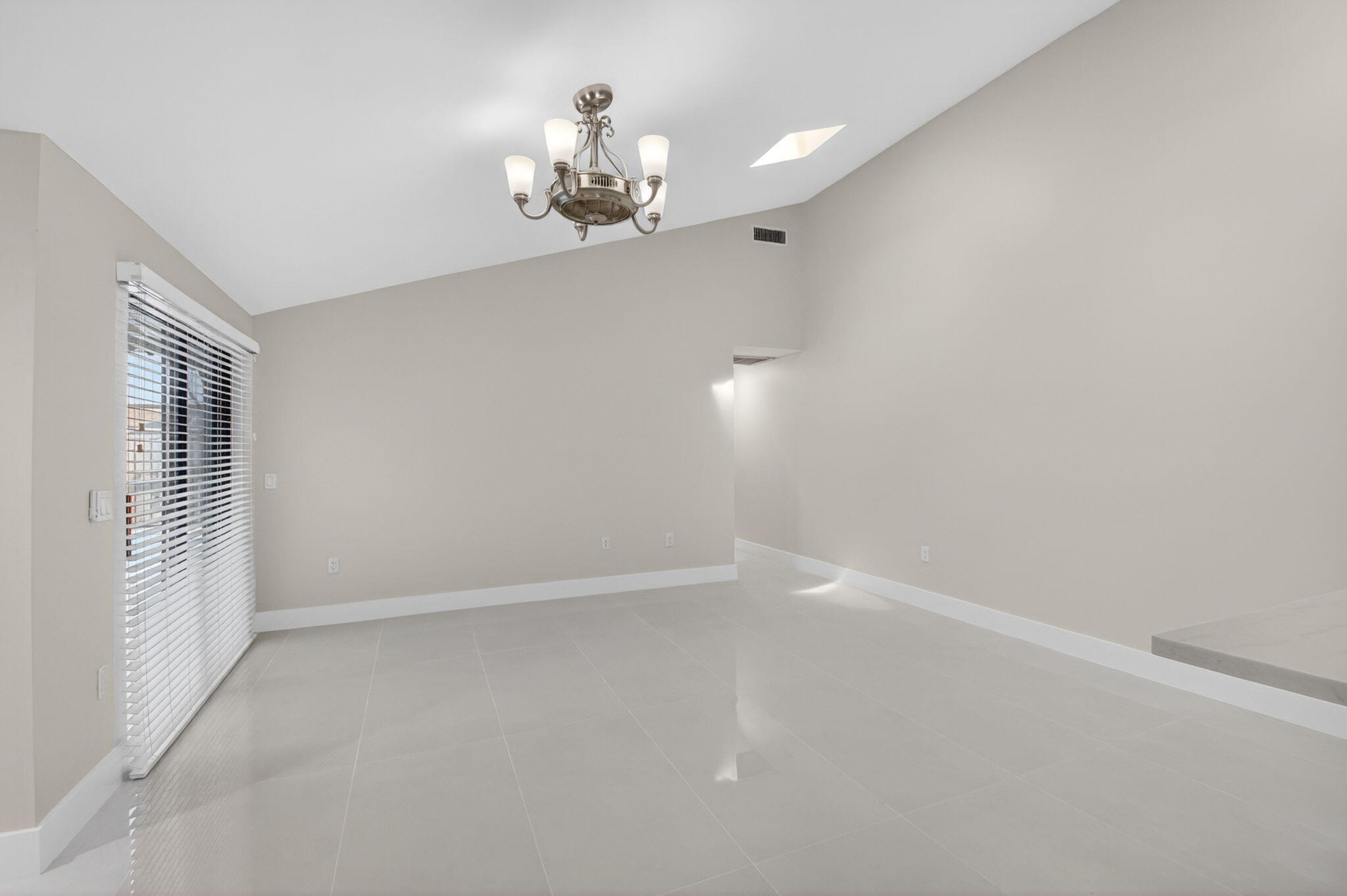 BOCA GARDENS - Residential Lease