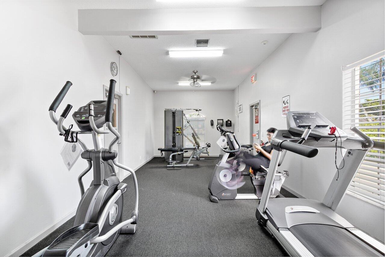 BOCA GARDENS - Residential Lease