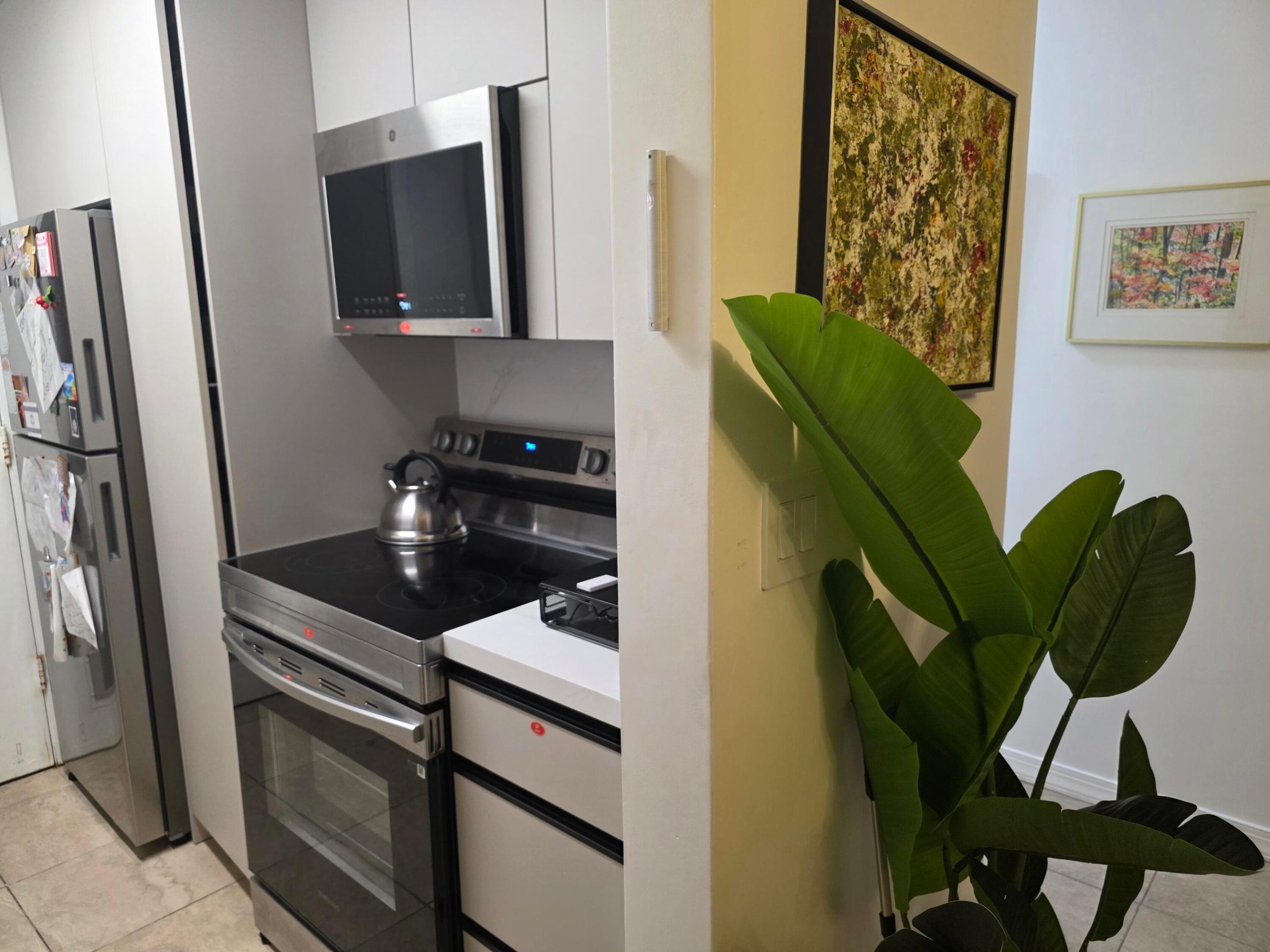 MAR-LEN GARDENS NO 1 CORP-CO-OP - Residential