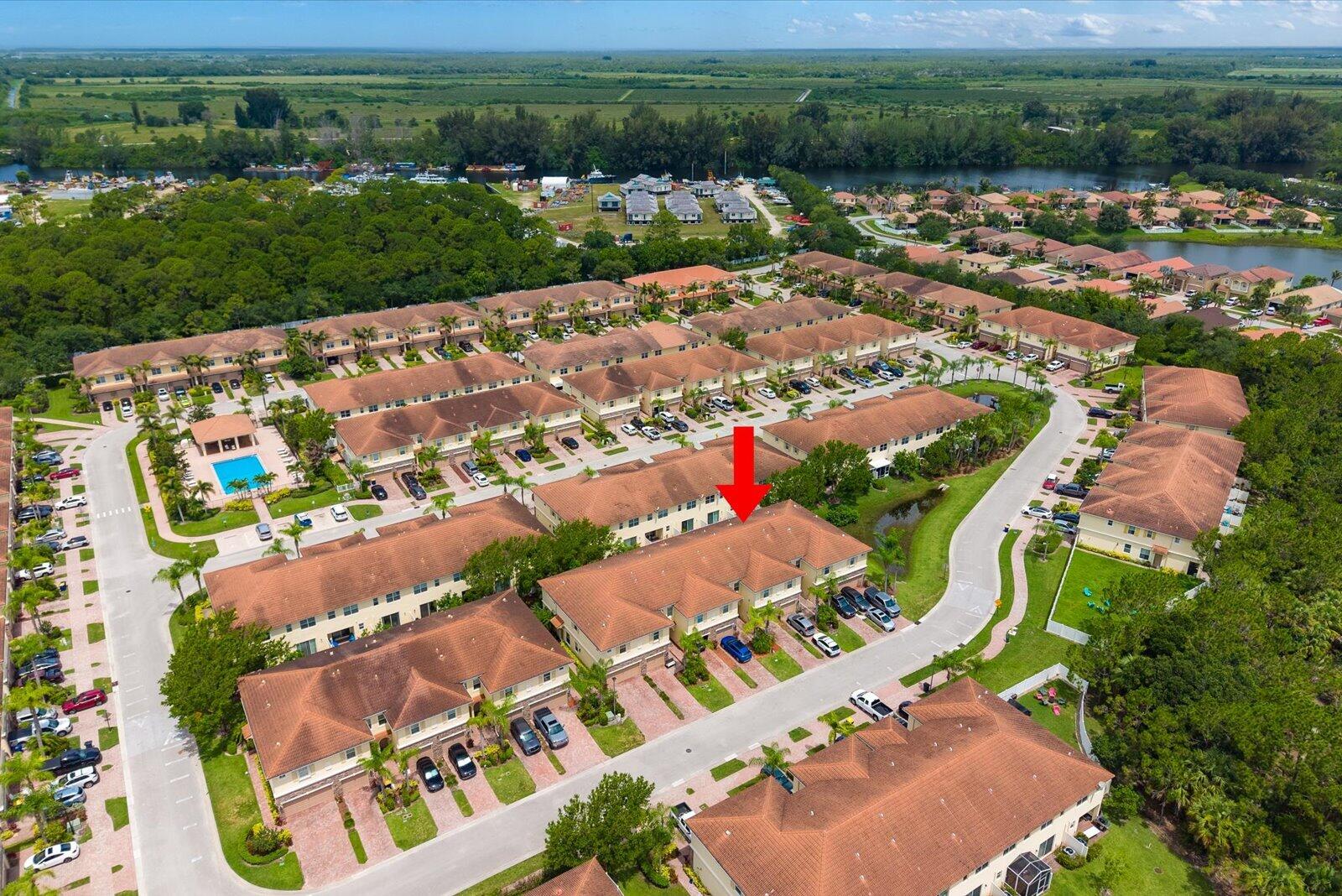 RIVER MARINA - Residential