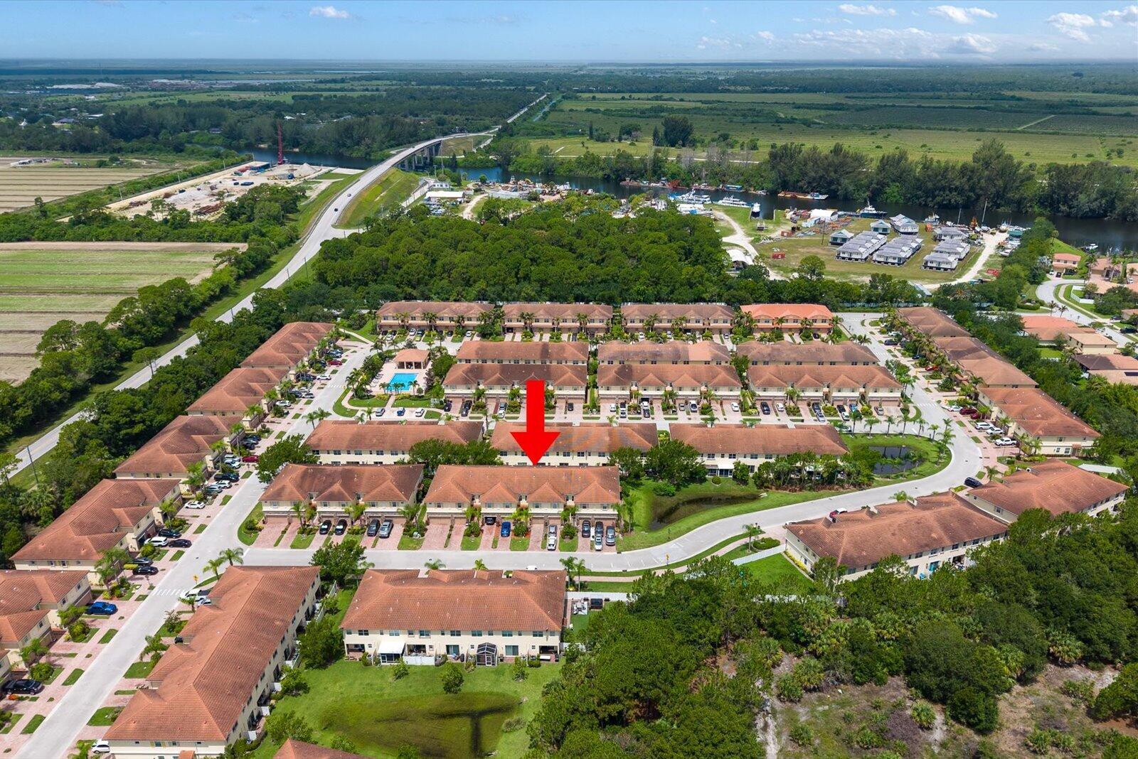 RIVER MARINA - Residential