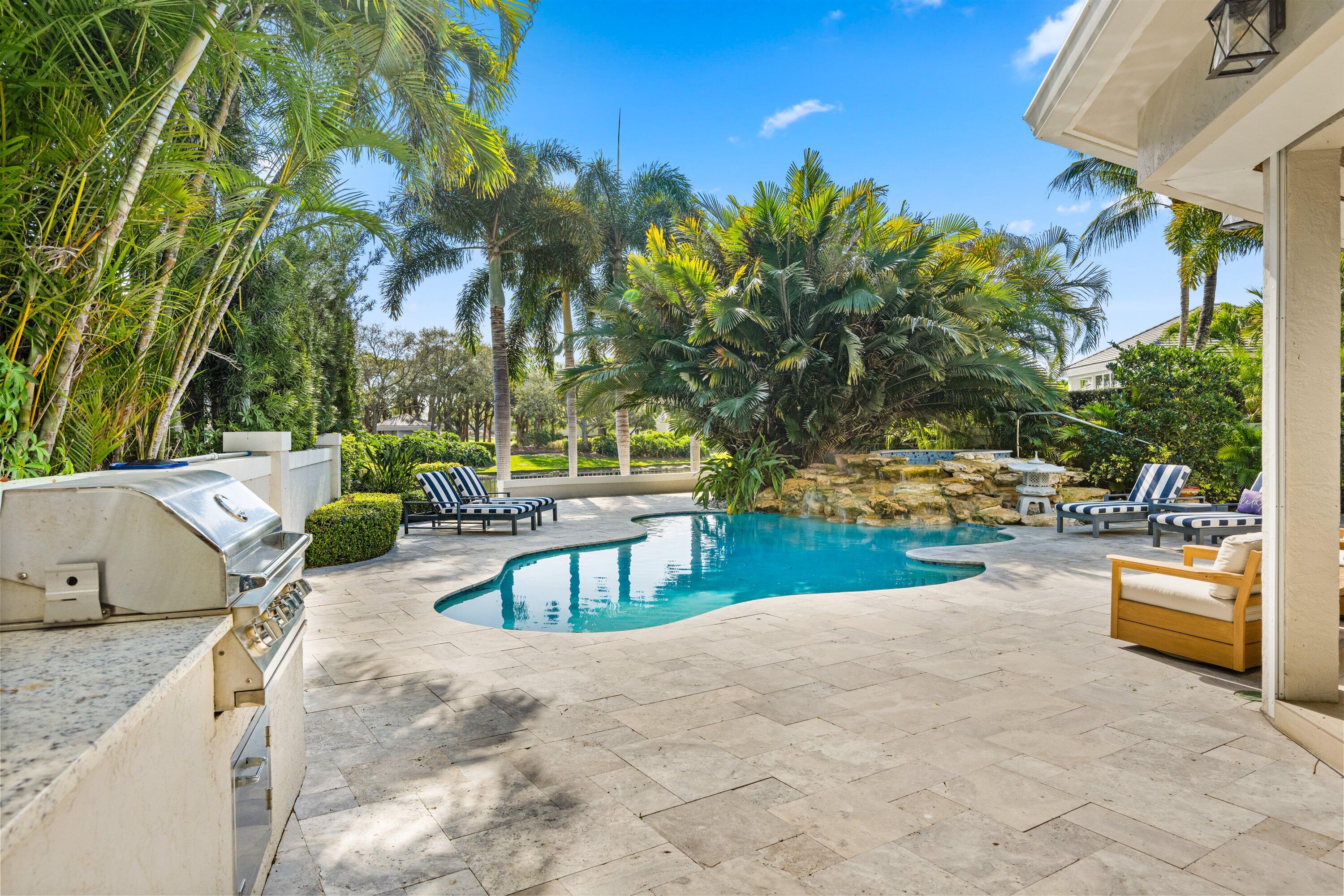 LOXAHATCHEE CLUB AT MAPLEWOOD 1 PH 2 - Residential