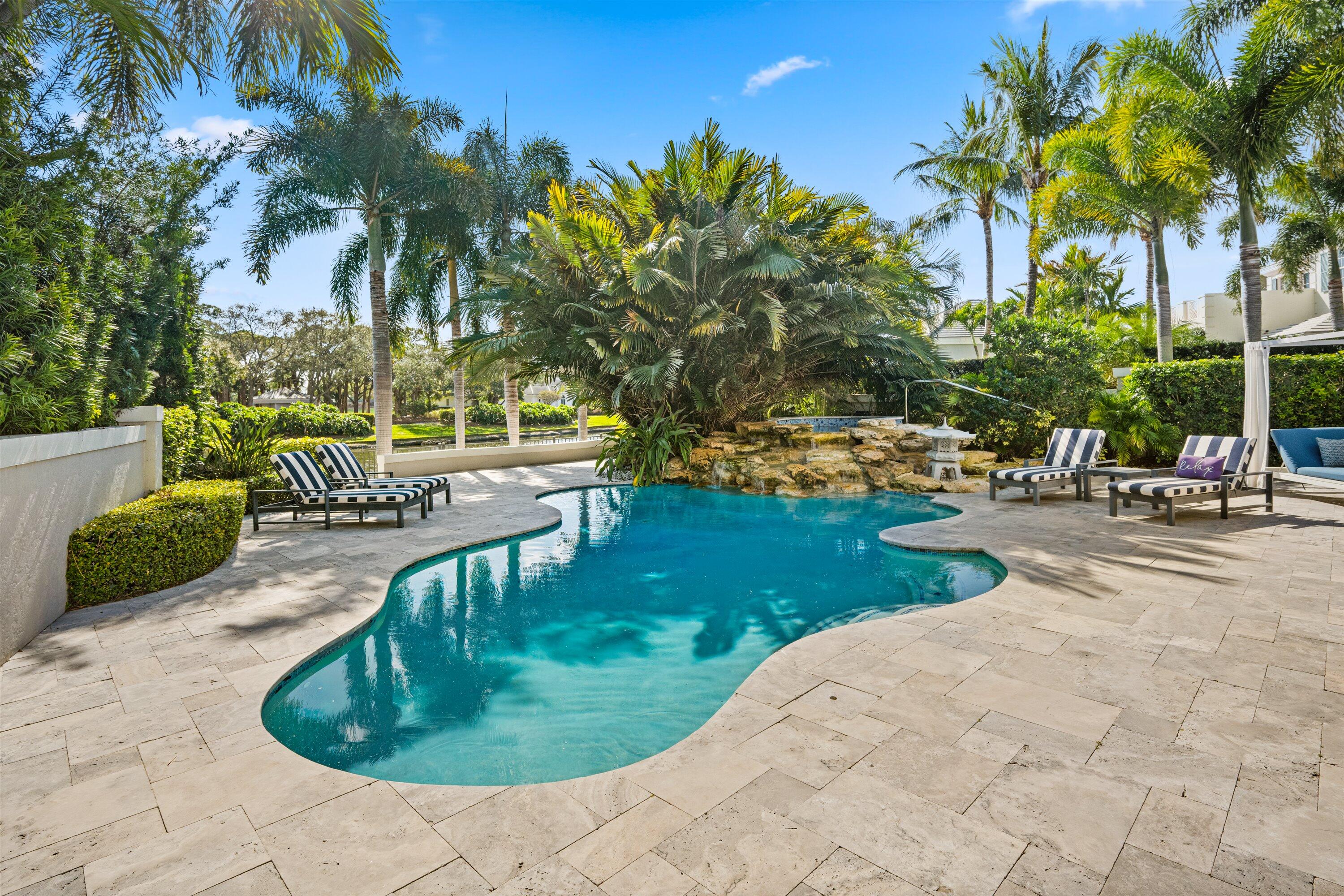 LOXAHATCHEE CLUB AT MAPLEWOOD 1 PH 2 - Residential