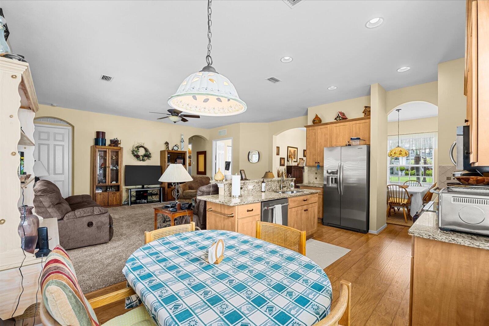 LAKEFOREST AT ST LUCIE WEST PHASE 1 - Residential
